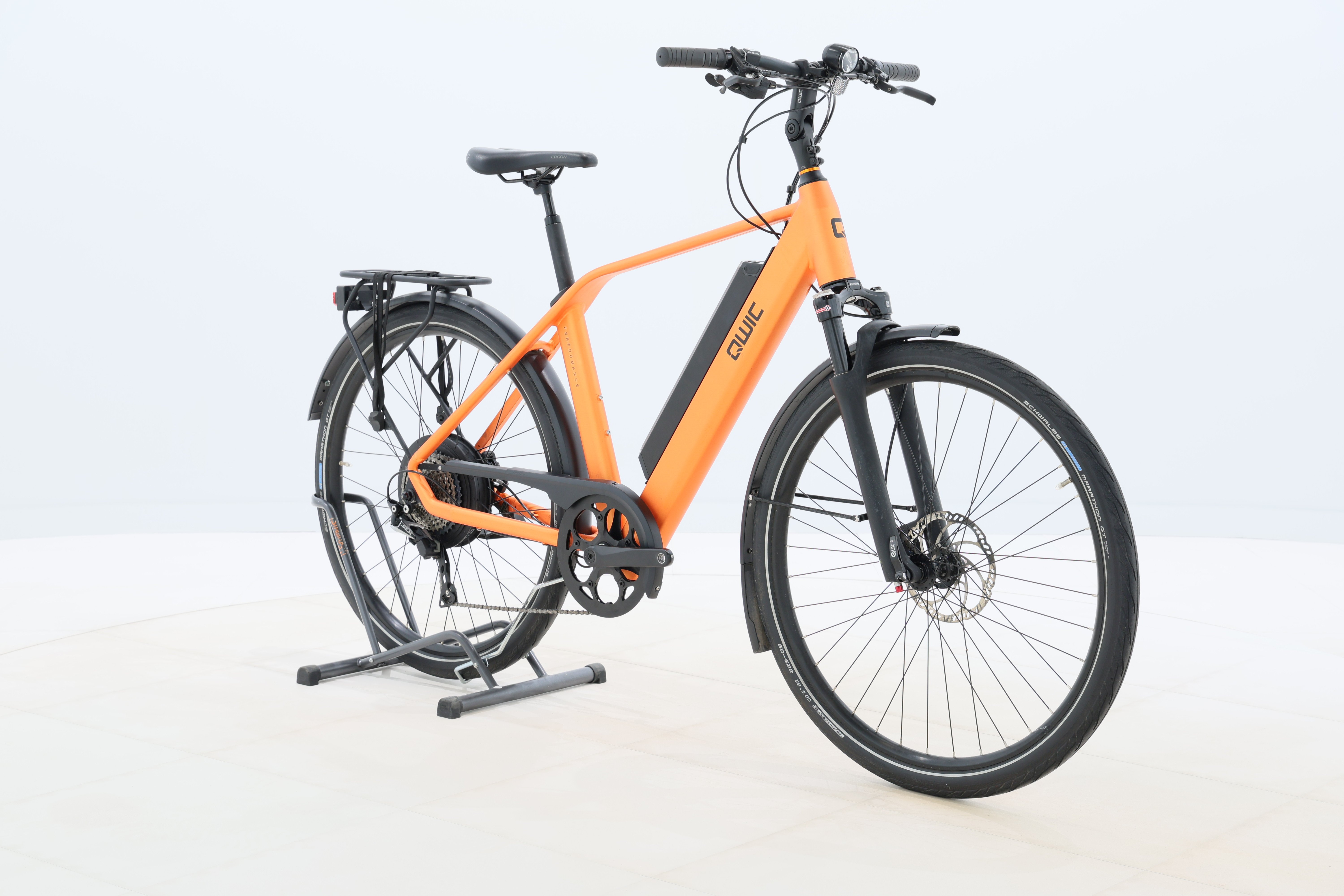 1c292cf4-c98e-42fb-b5b8-21319c4a23d5