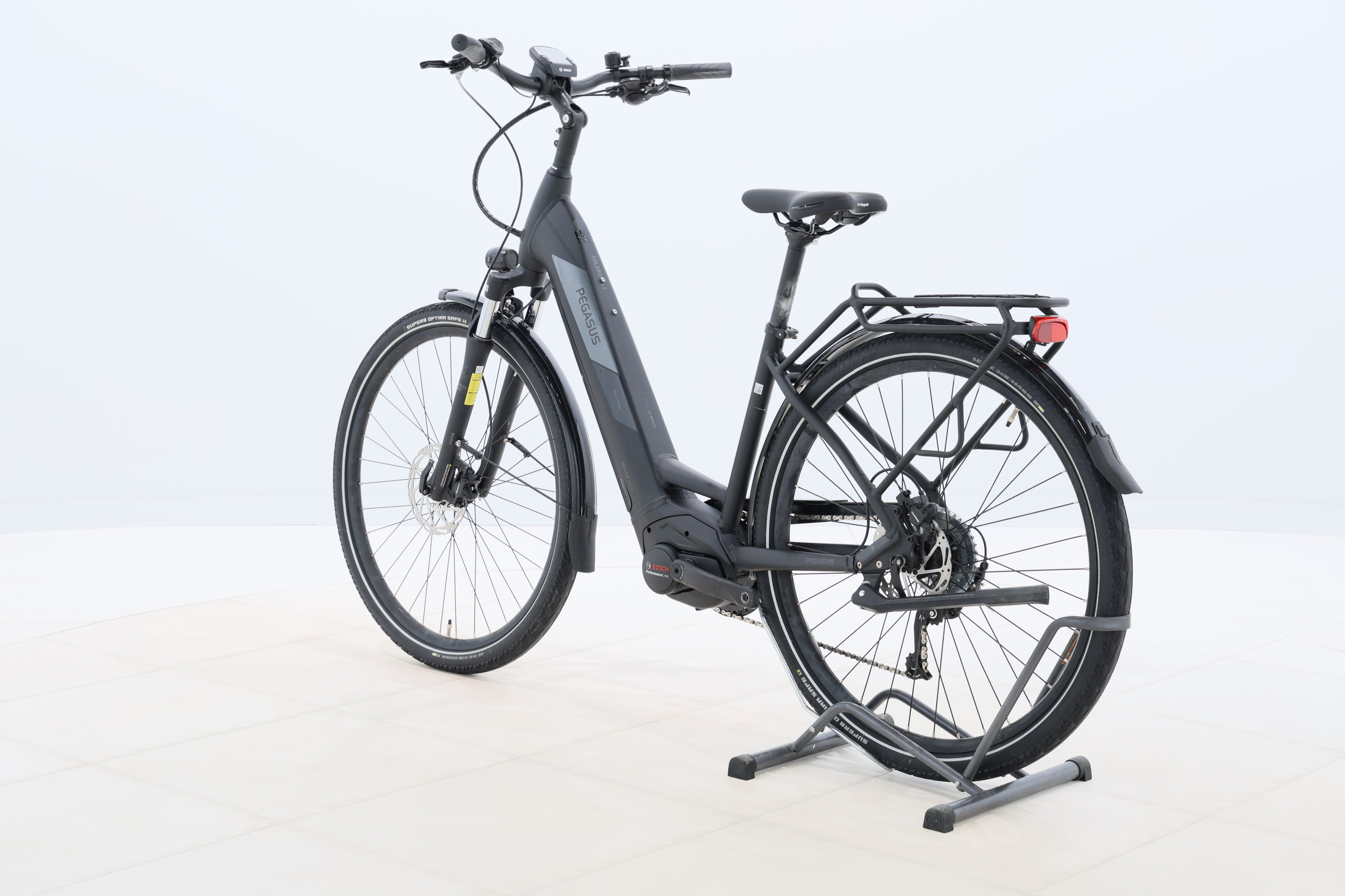 6eb843ba-e0d5-4634-9d0c-f5bbc3d504c4