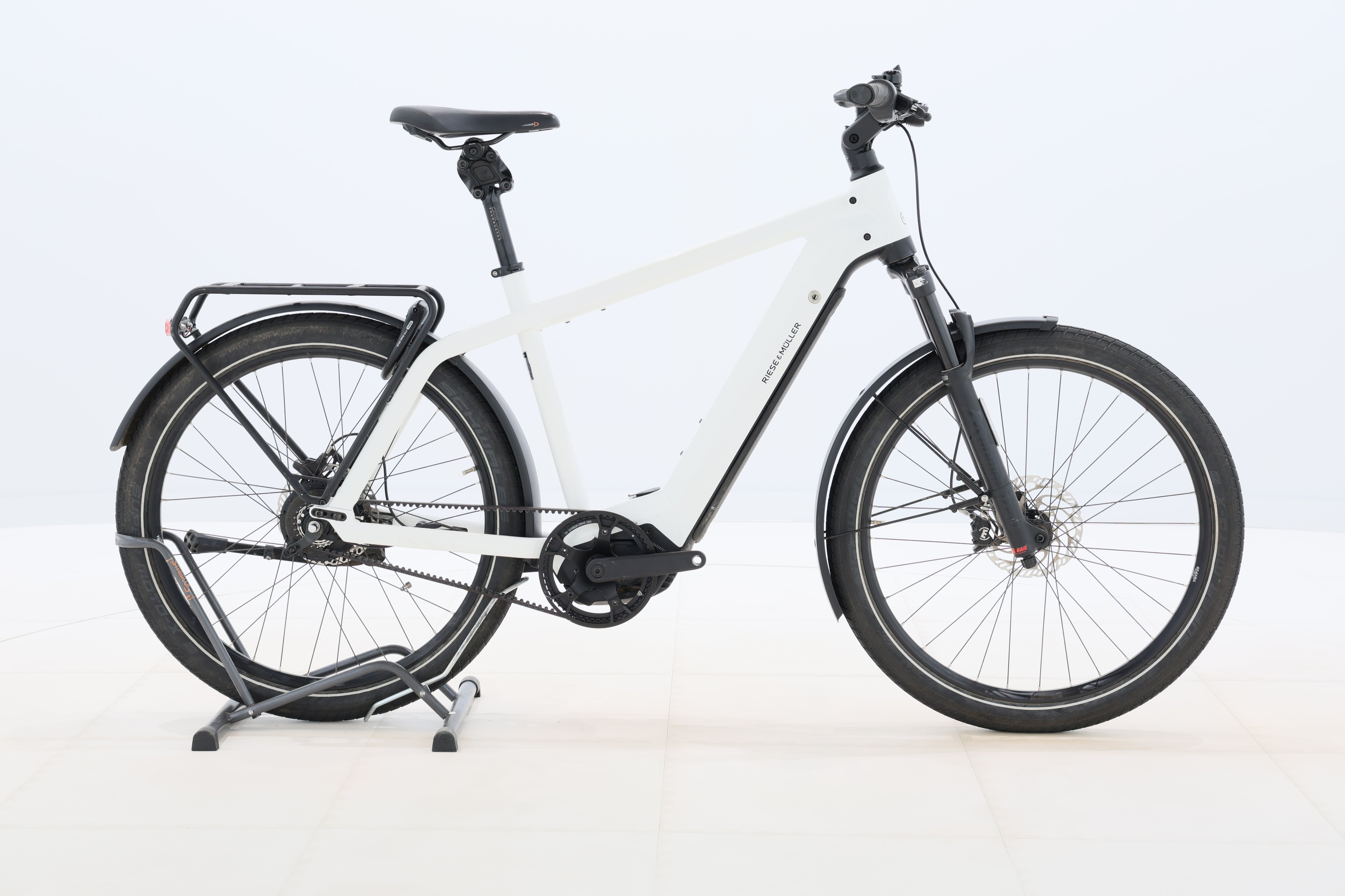 278d86b2-adf6-4585-a57f-182cc879d3ba