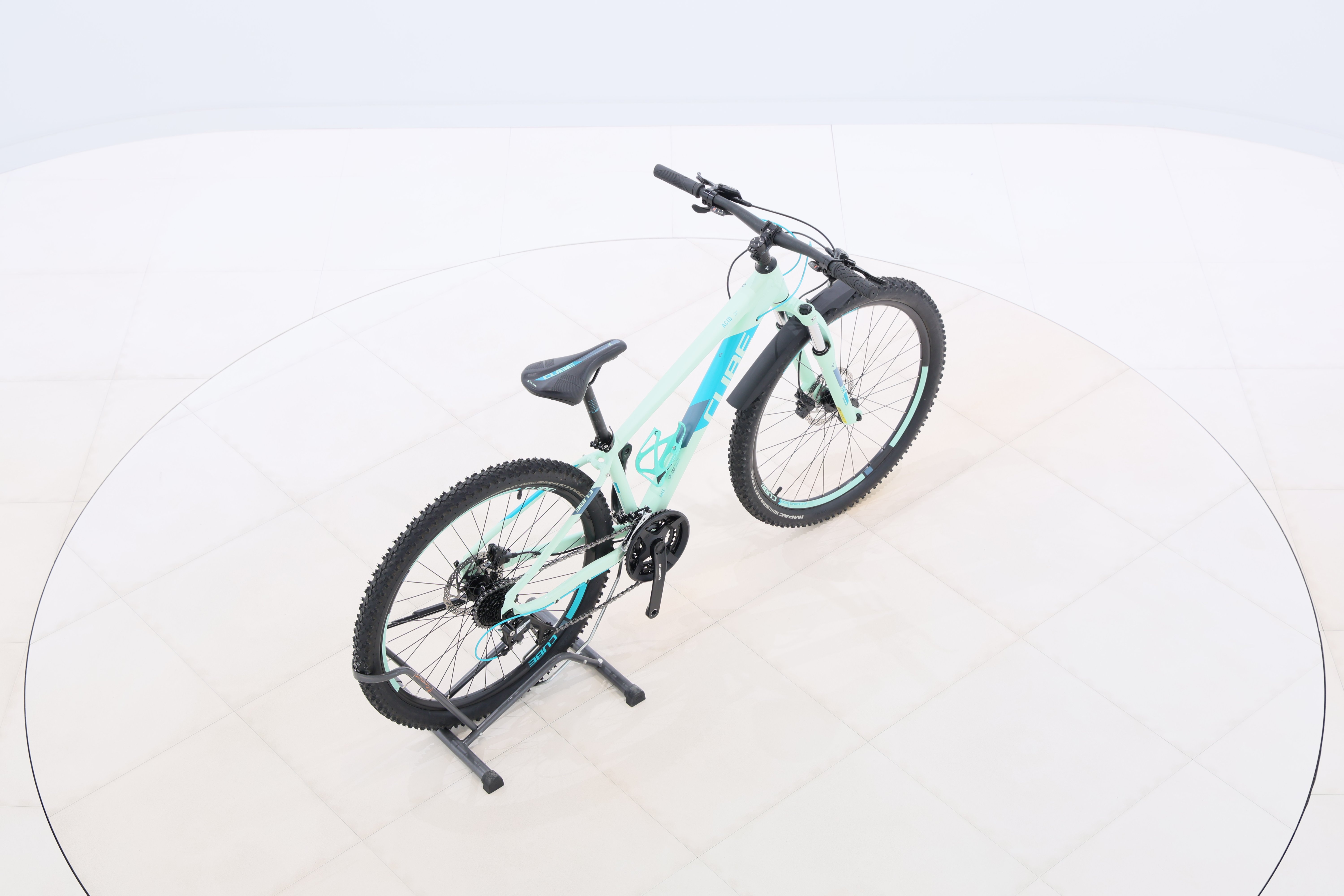 740e1e53-ae9a-468e-9fe7-0ec226ab34bd