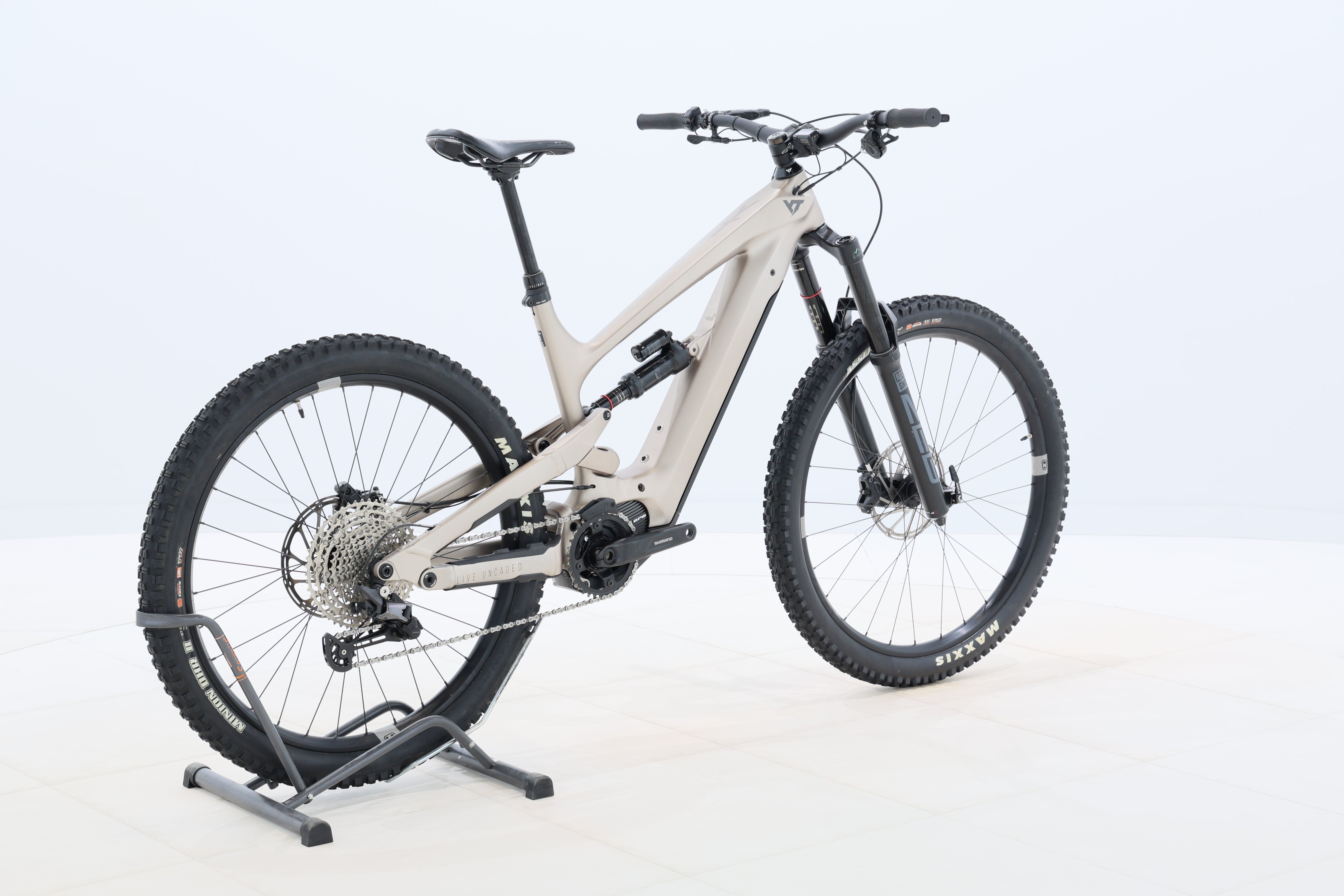 c1889fab-65b7-40ea-b45a-9849b86570c9