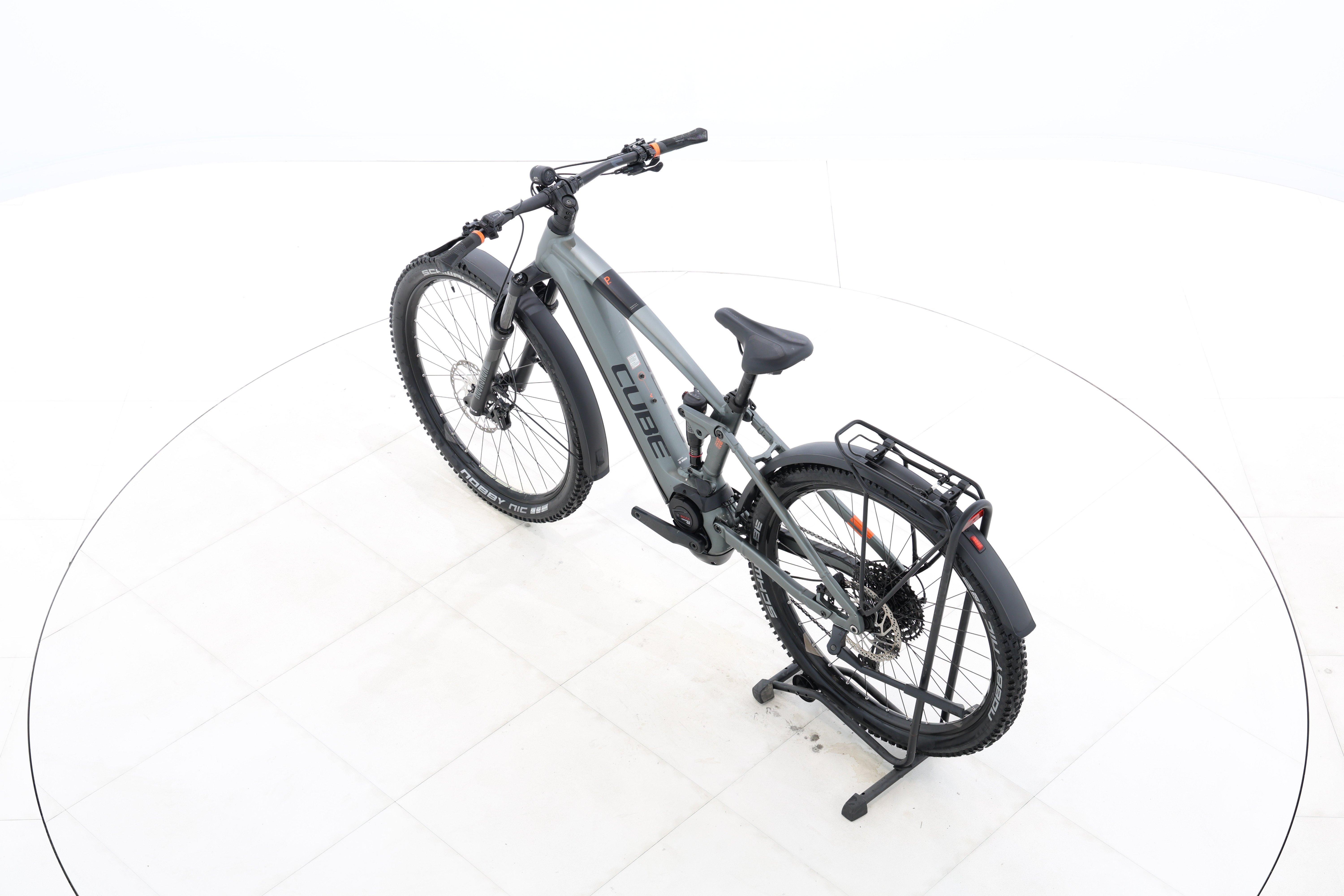 ff035423-f70e-4e3c-86be-5e17808efad3