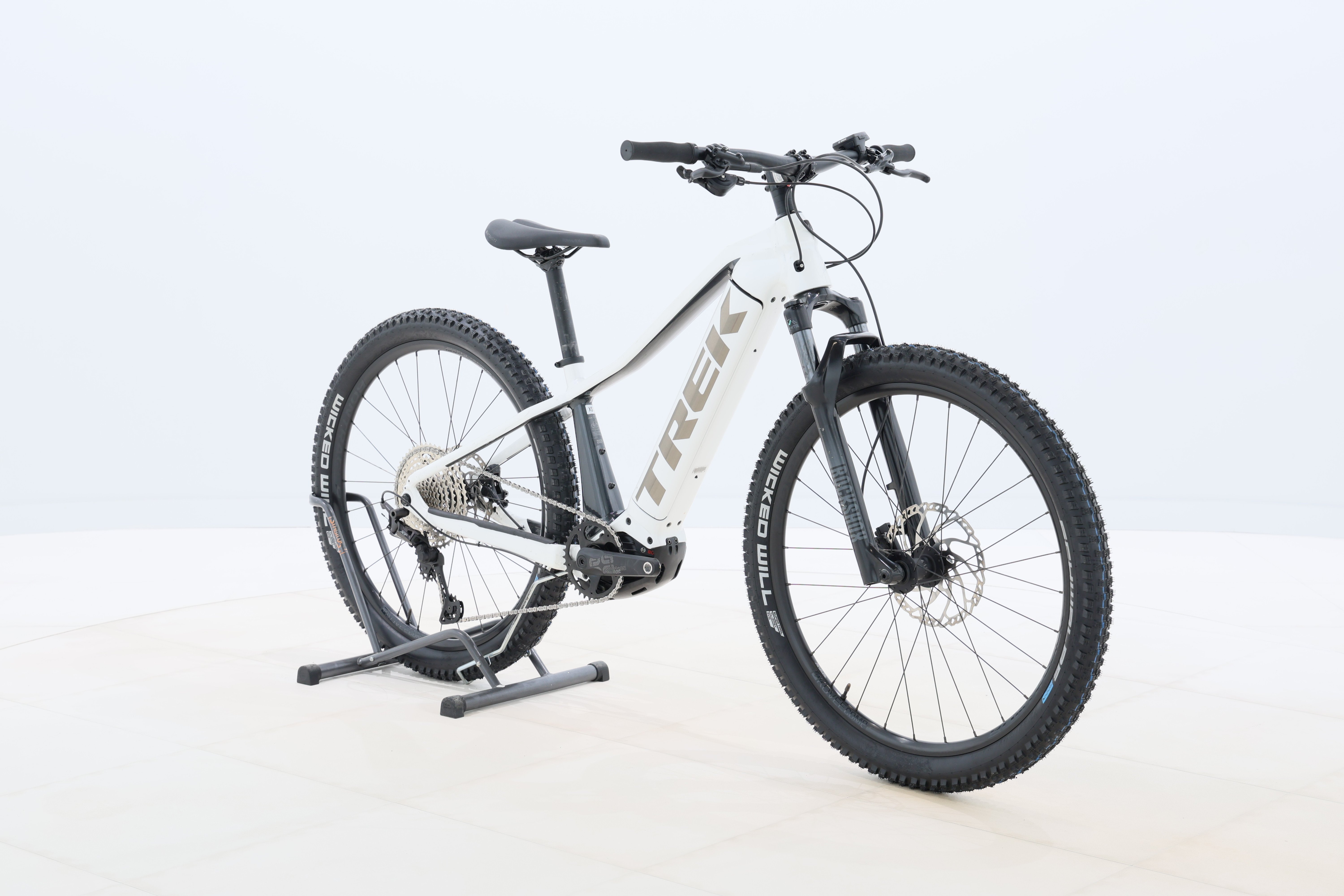 f242edca-83d7-4f77-b579-911f10d8267d