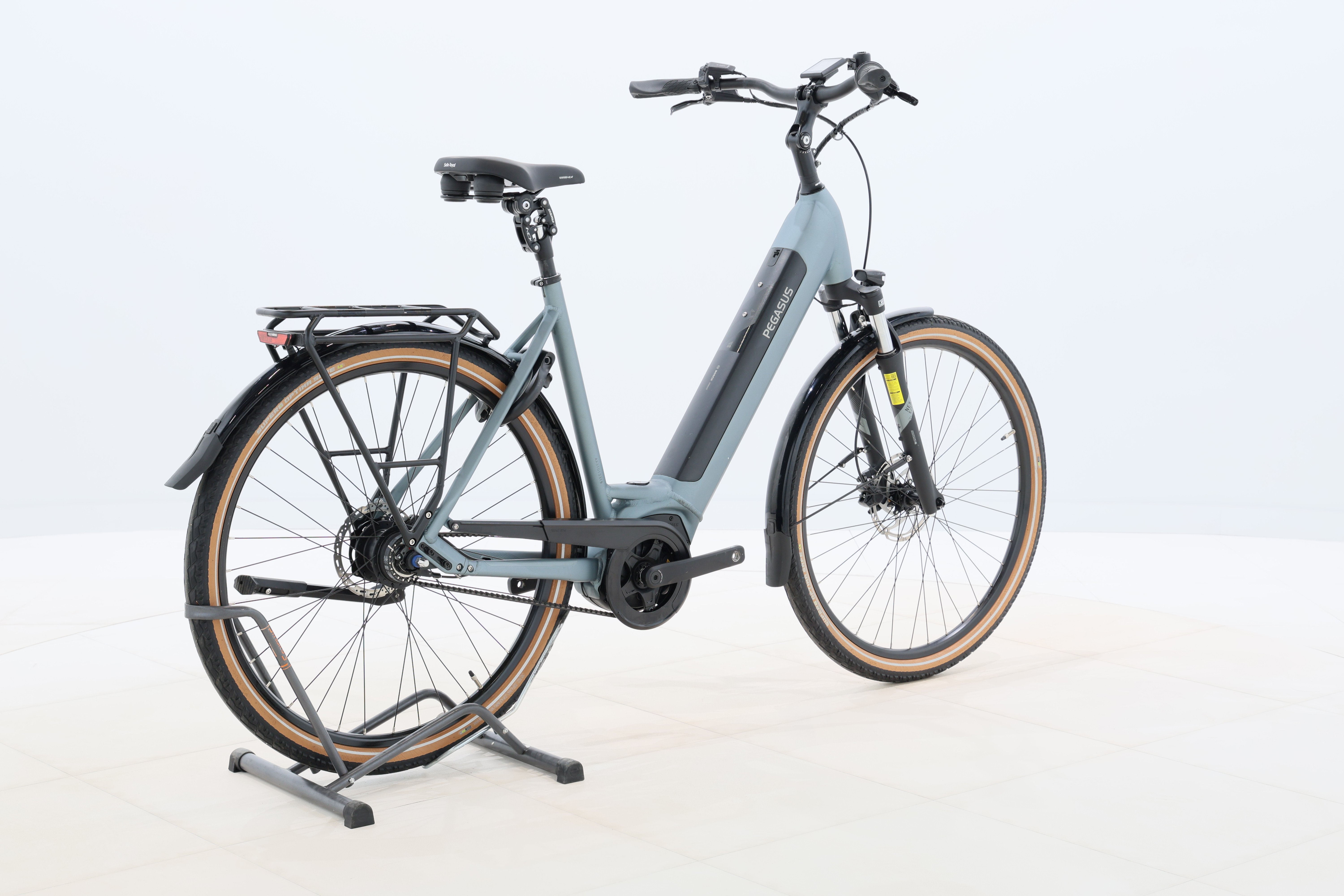 0f501a21-34dd-4dcd-b397-32e602822fda