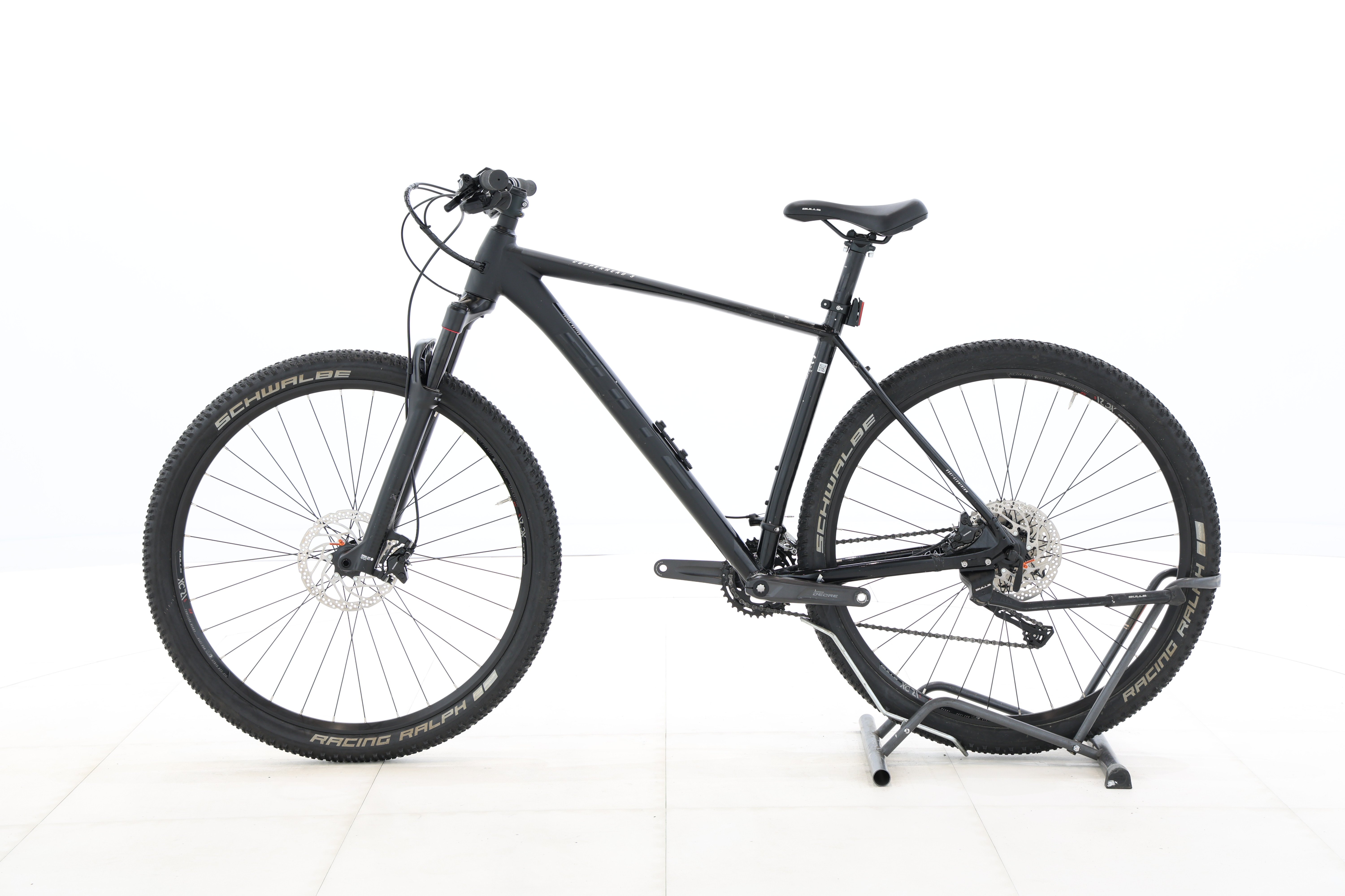 370bf821-6131-40e2-ae3c-e48aa1c132b1