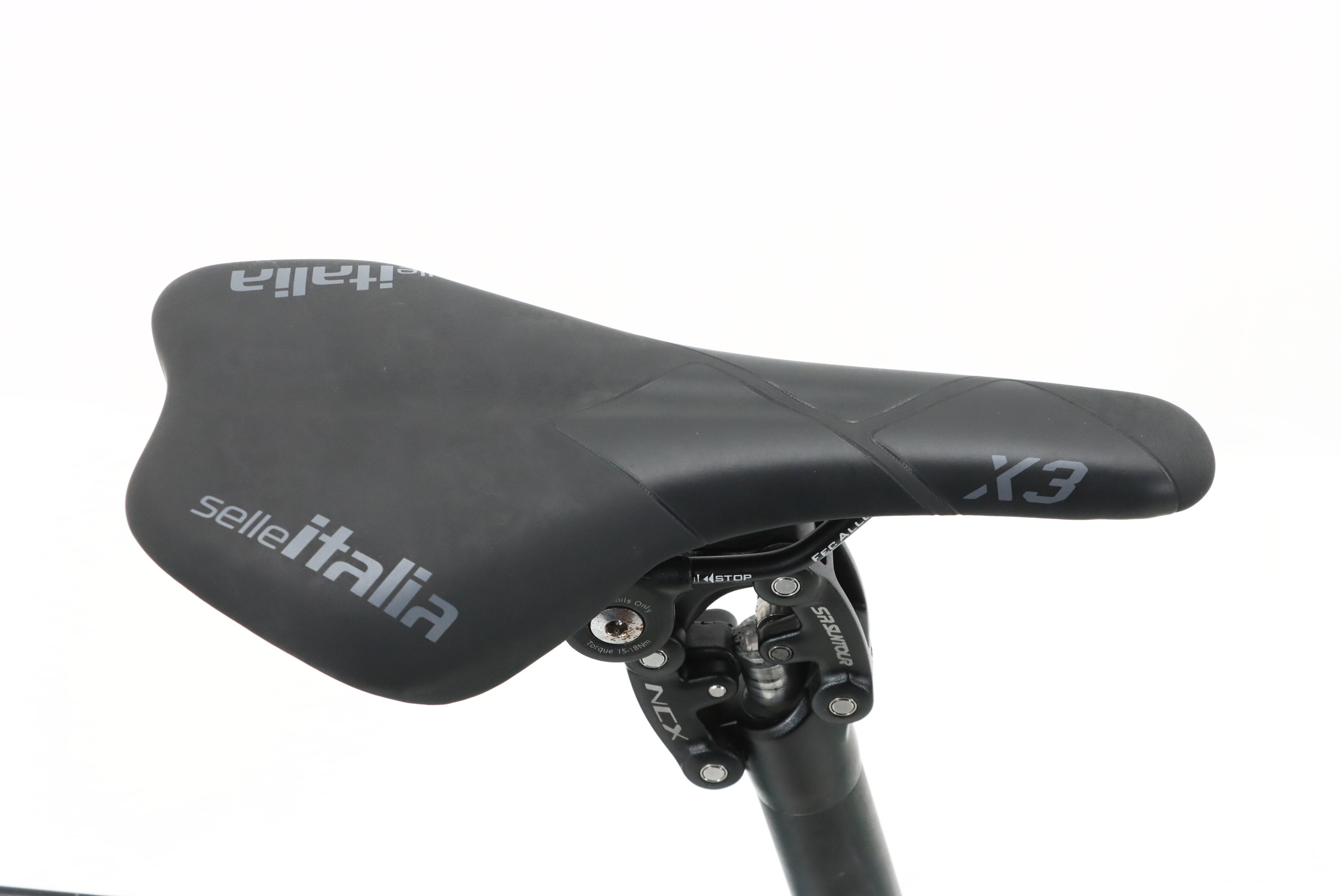 0c845d75-4b7b-4fff-81bc-3866a1fc3842