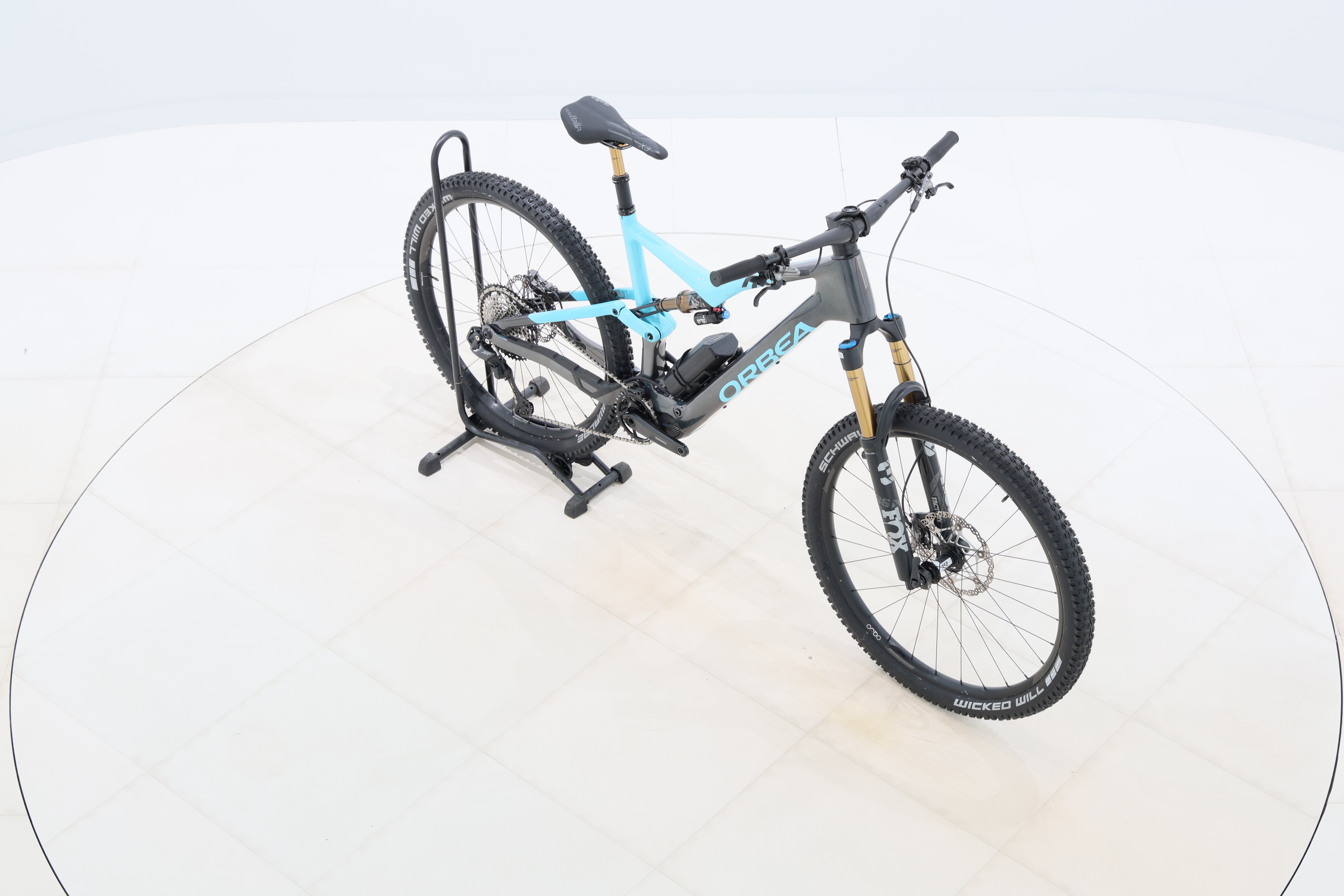 bc09d553-45bd-4ba1-a46f-e498eab6f283