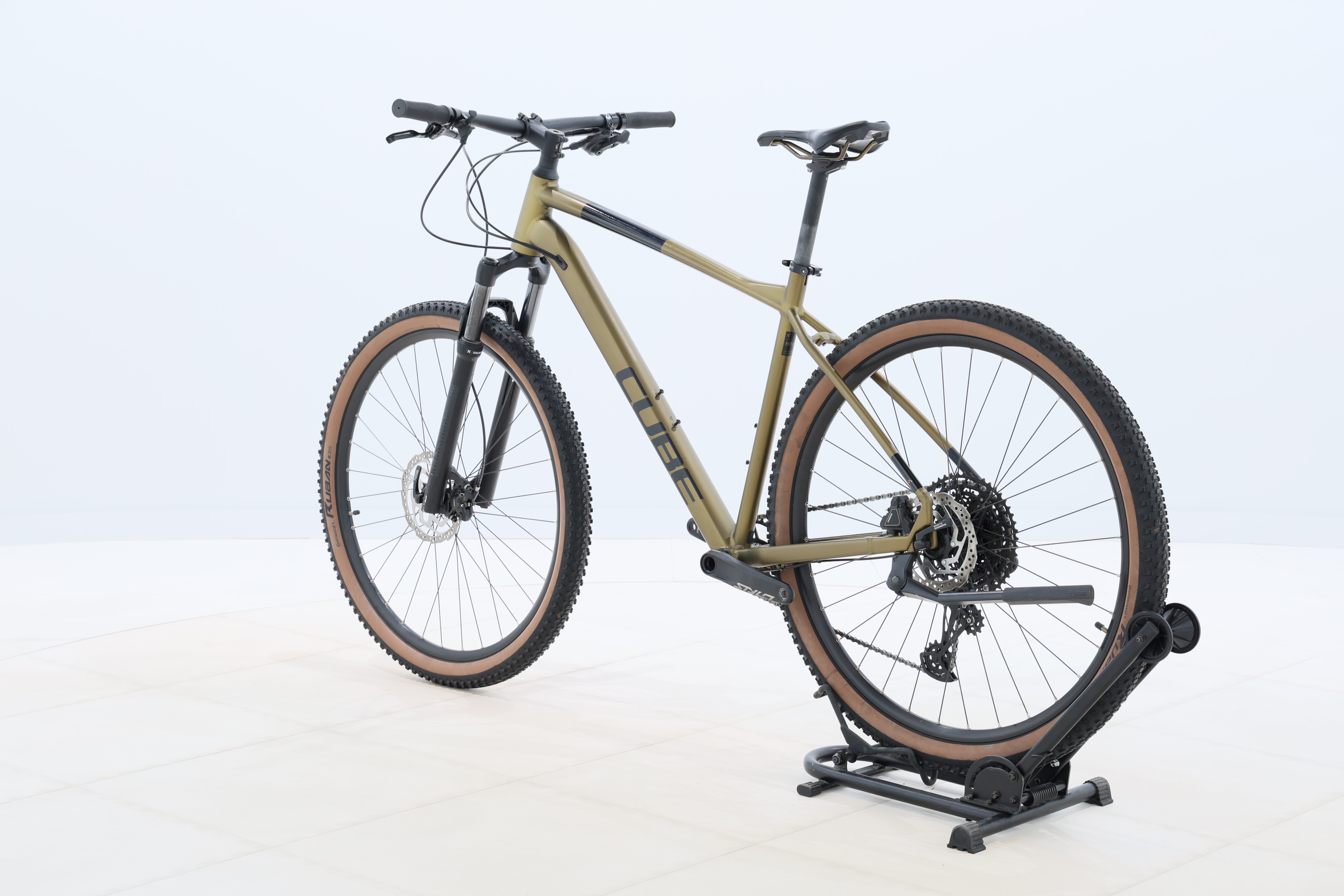 2330a715-345d-4263-9658-aed9d399c0e4