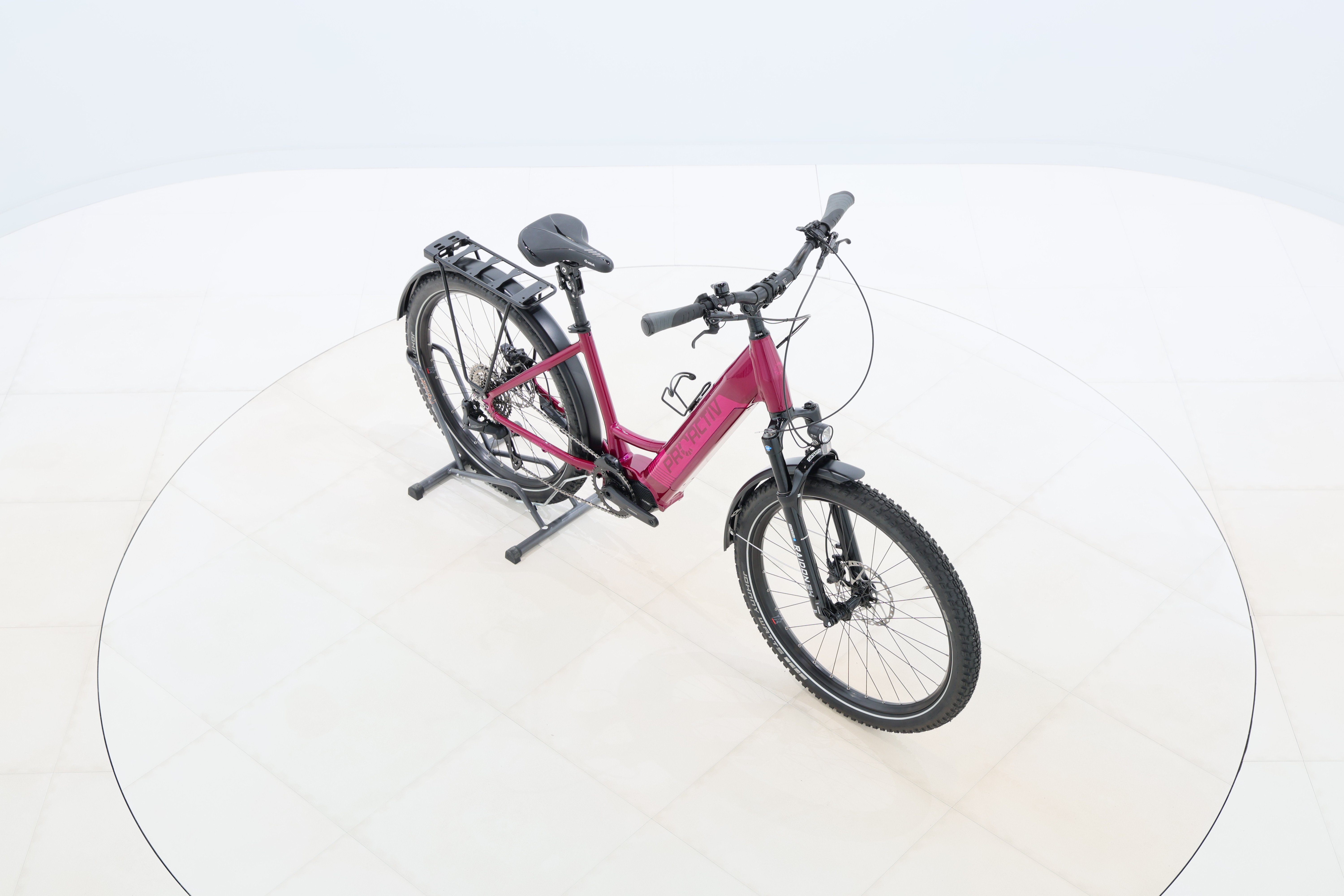 f5eb8299-9d36-41cd-a994-10dfc400f67b