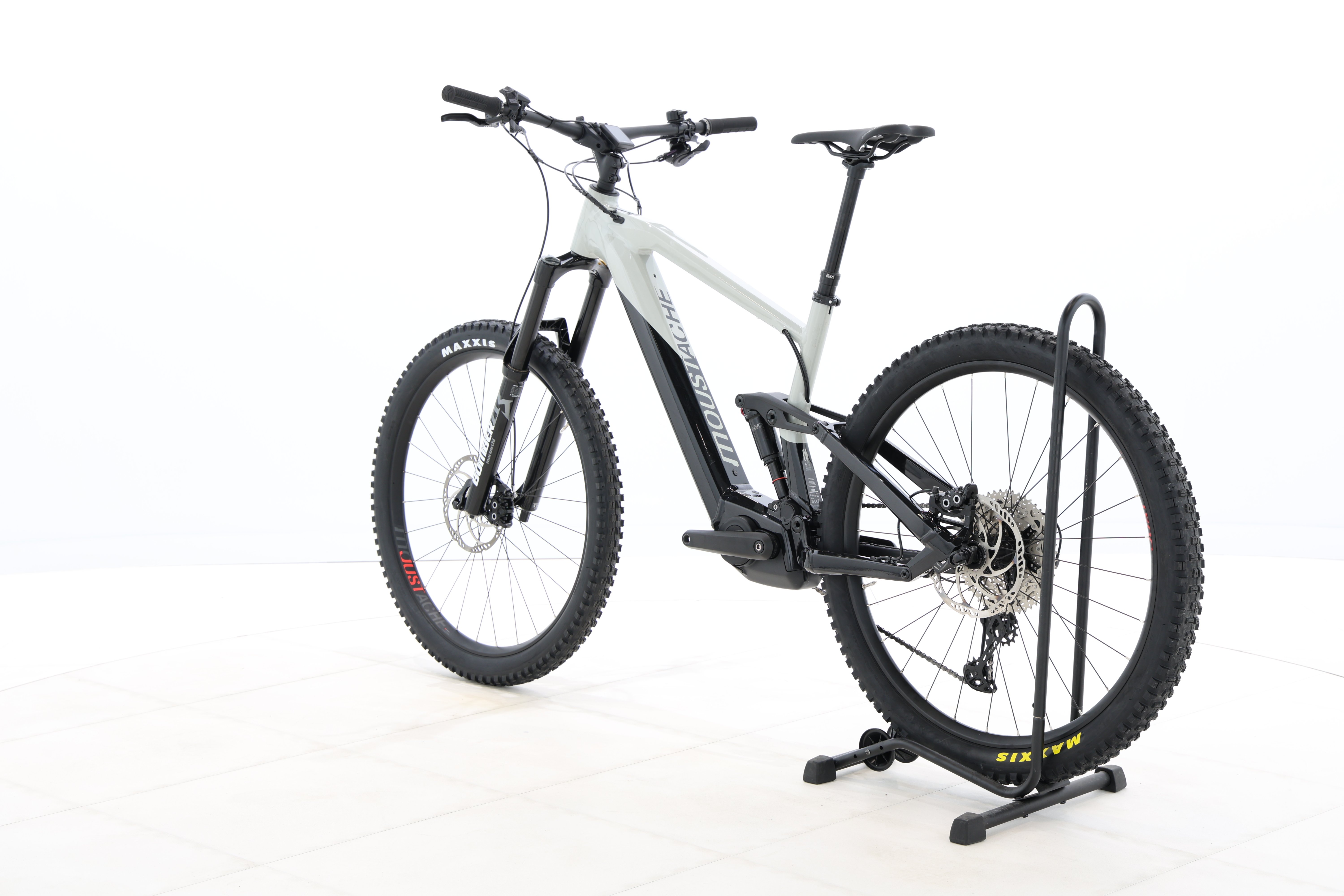 bf3a7bb4-ba77-45d8-b9ac-b3c356ed7d15