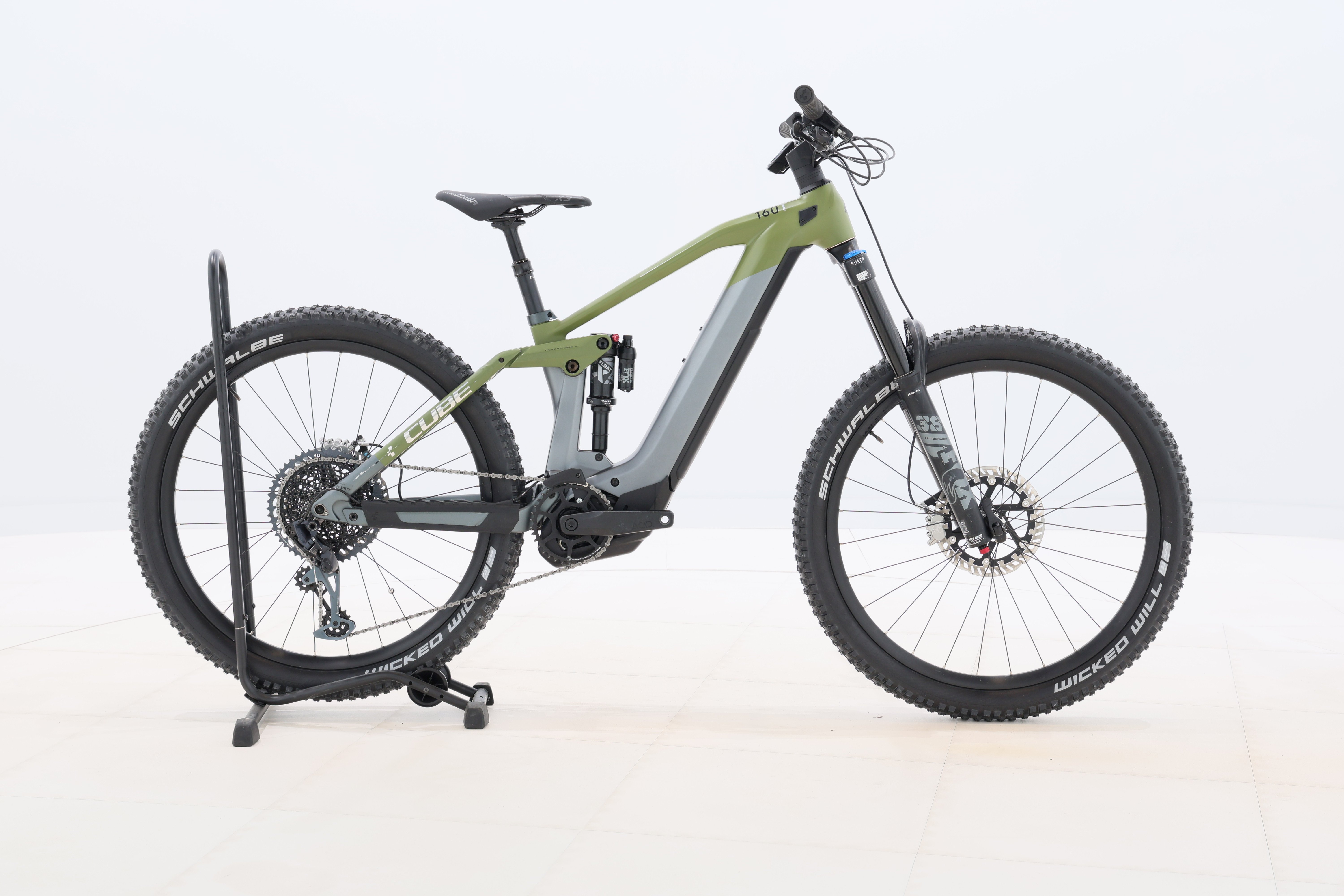 de36f5d9-93ff-4d17-8522-b3faece84195