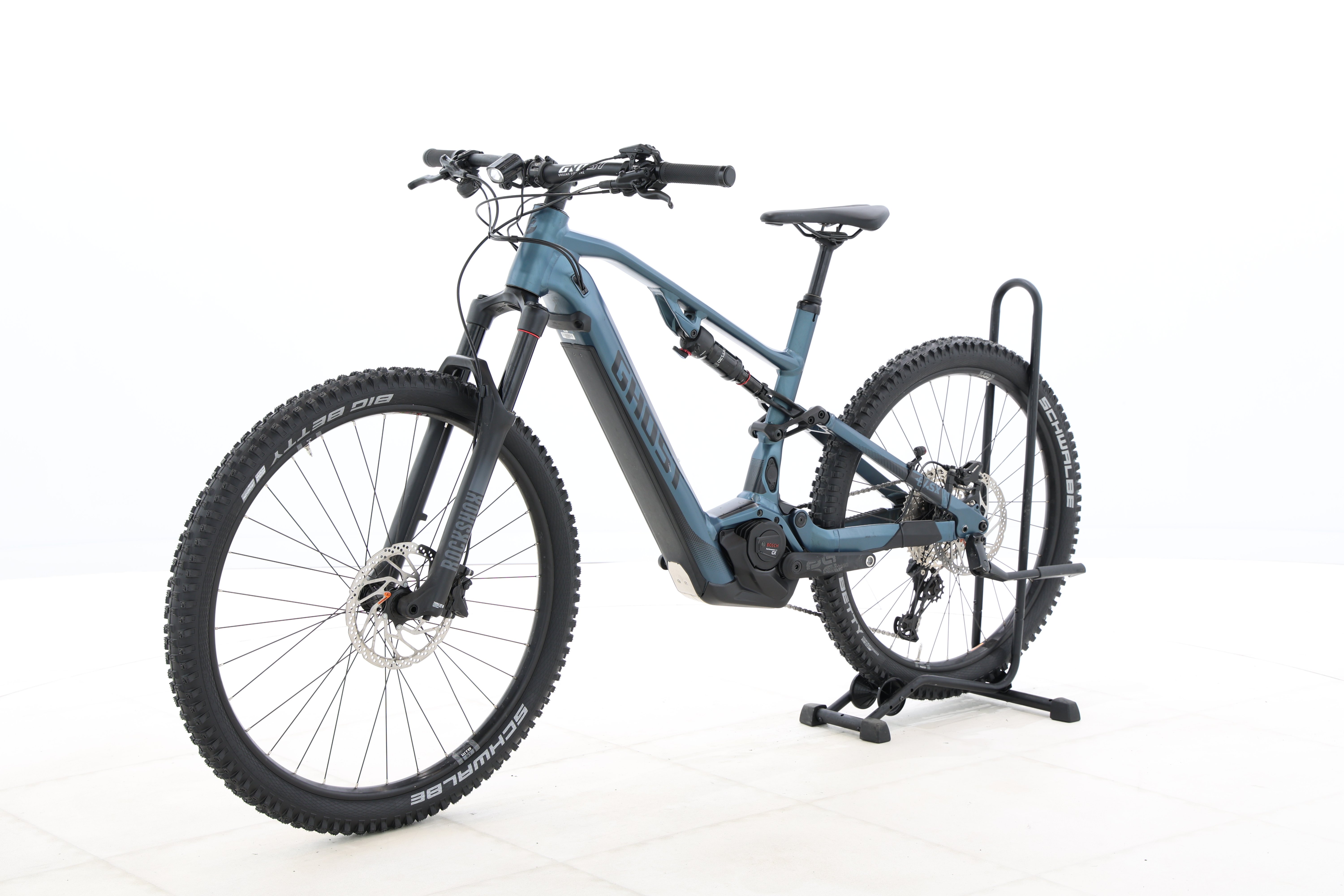 d6e555cc-6d10-42a3-9455-8b1d1405ec76