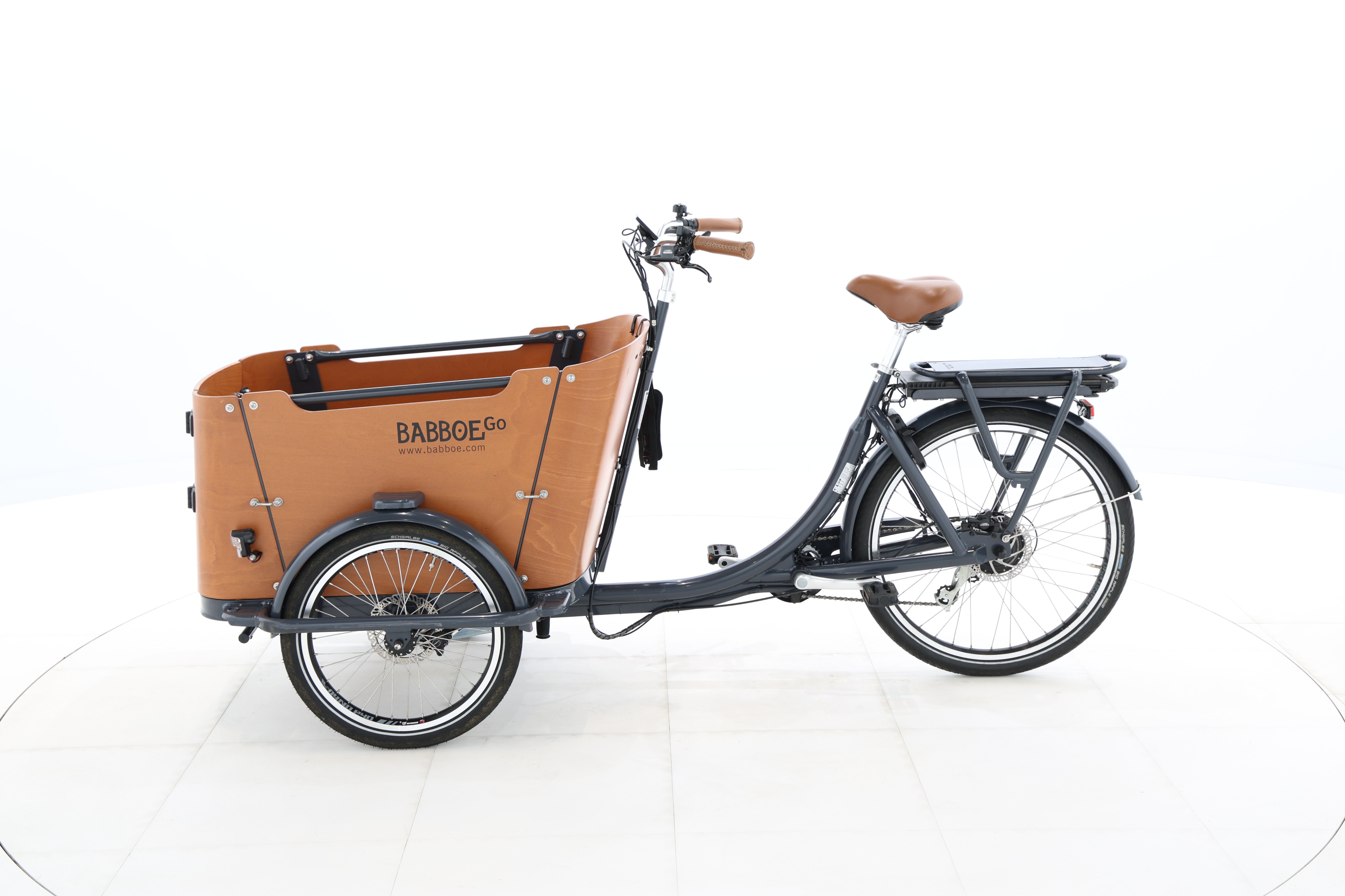 05a373e0-2fb0-4941-97e1-802c2a111e8d