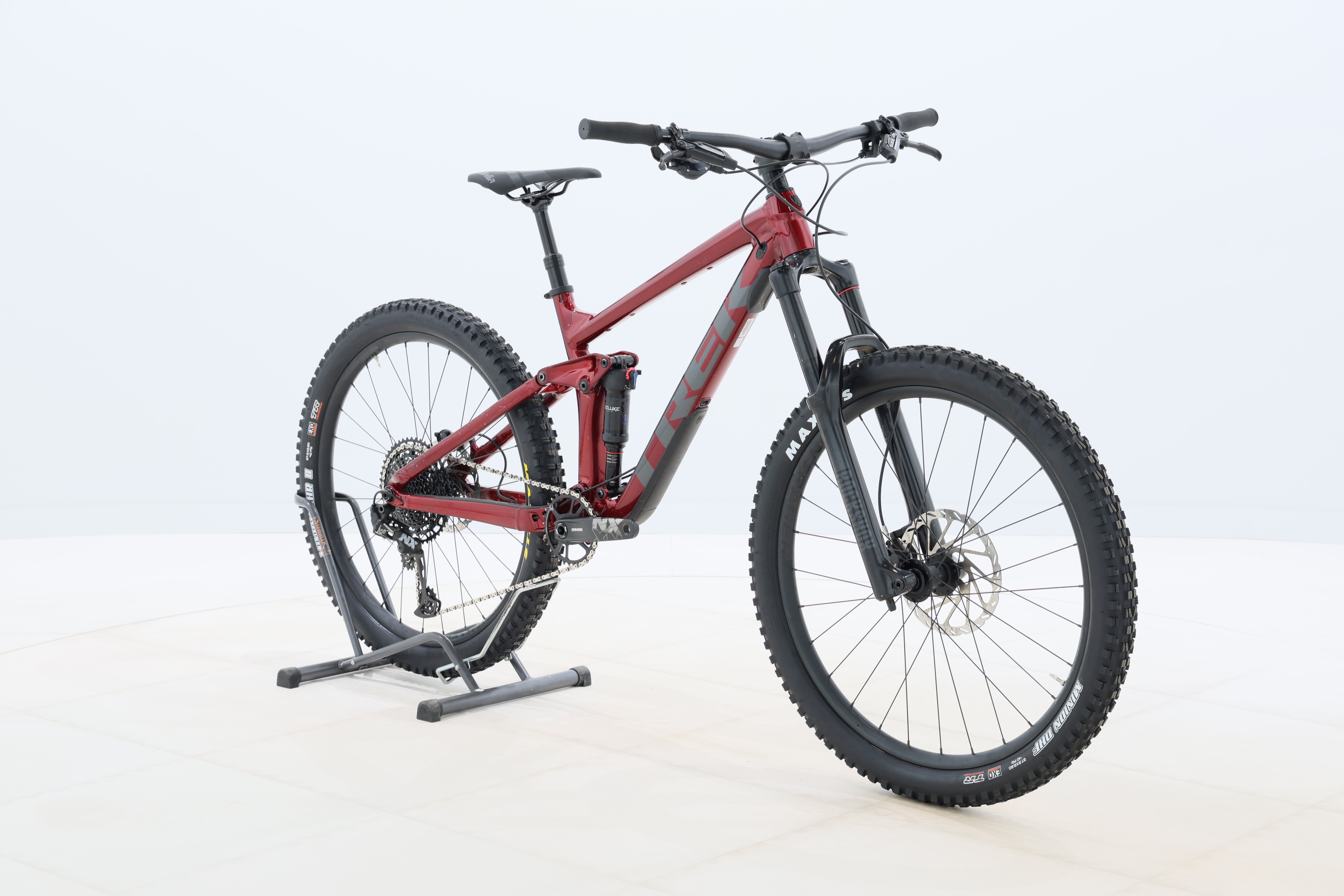 fc483ba8-acec-404d-a05a-b9e153ab88c4