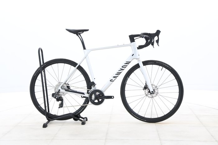 Canyon ENDURACE CF 7 AXS 2025