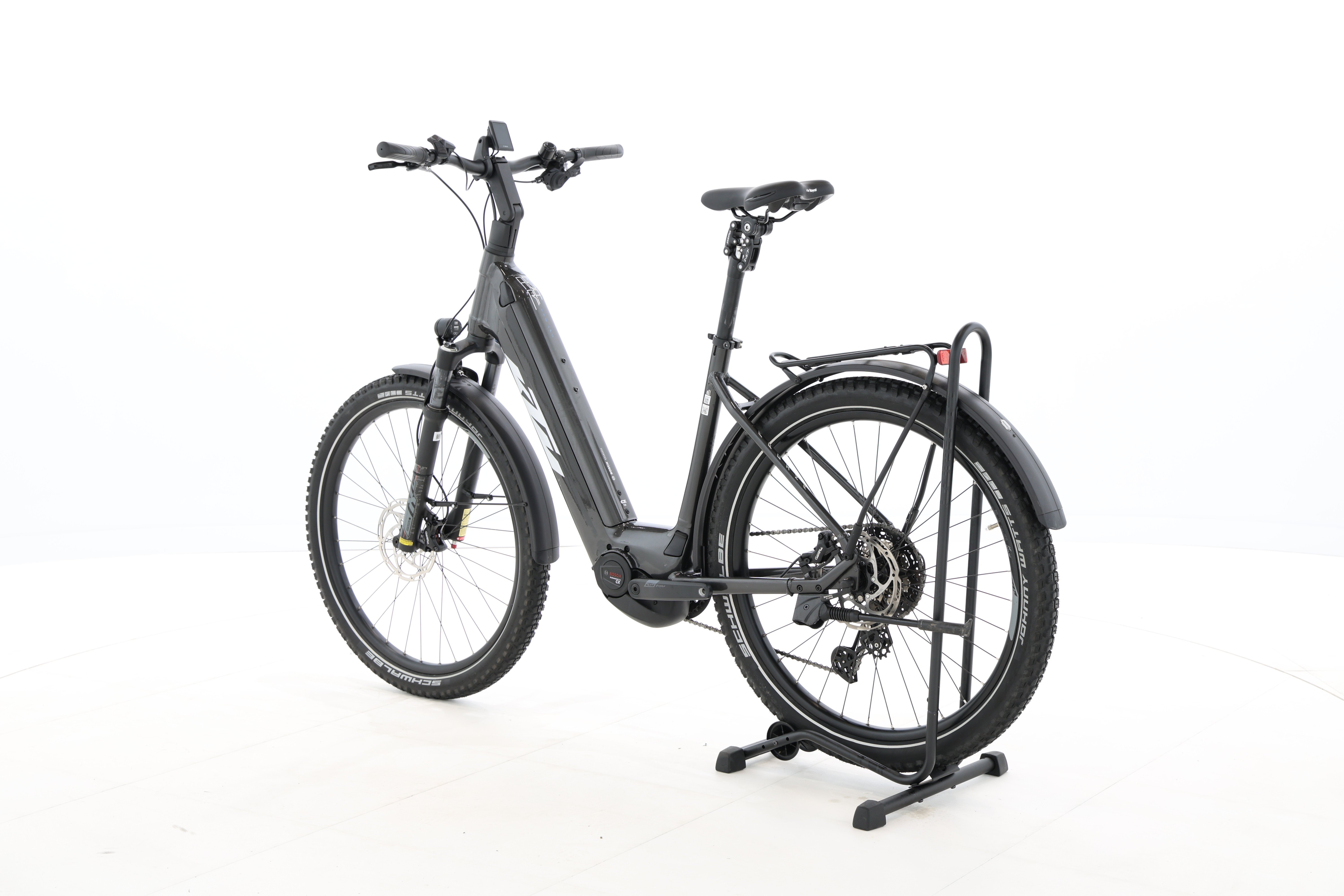 00e3e156-aabe-459a-8f47-12d469cbb59f