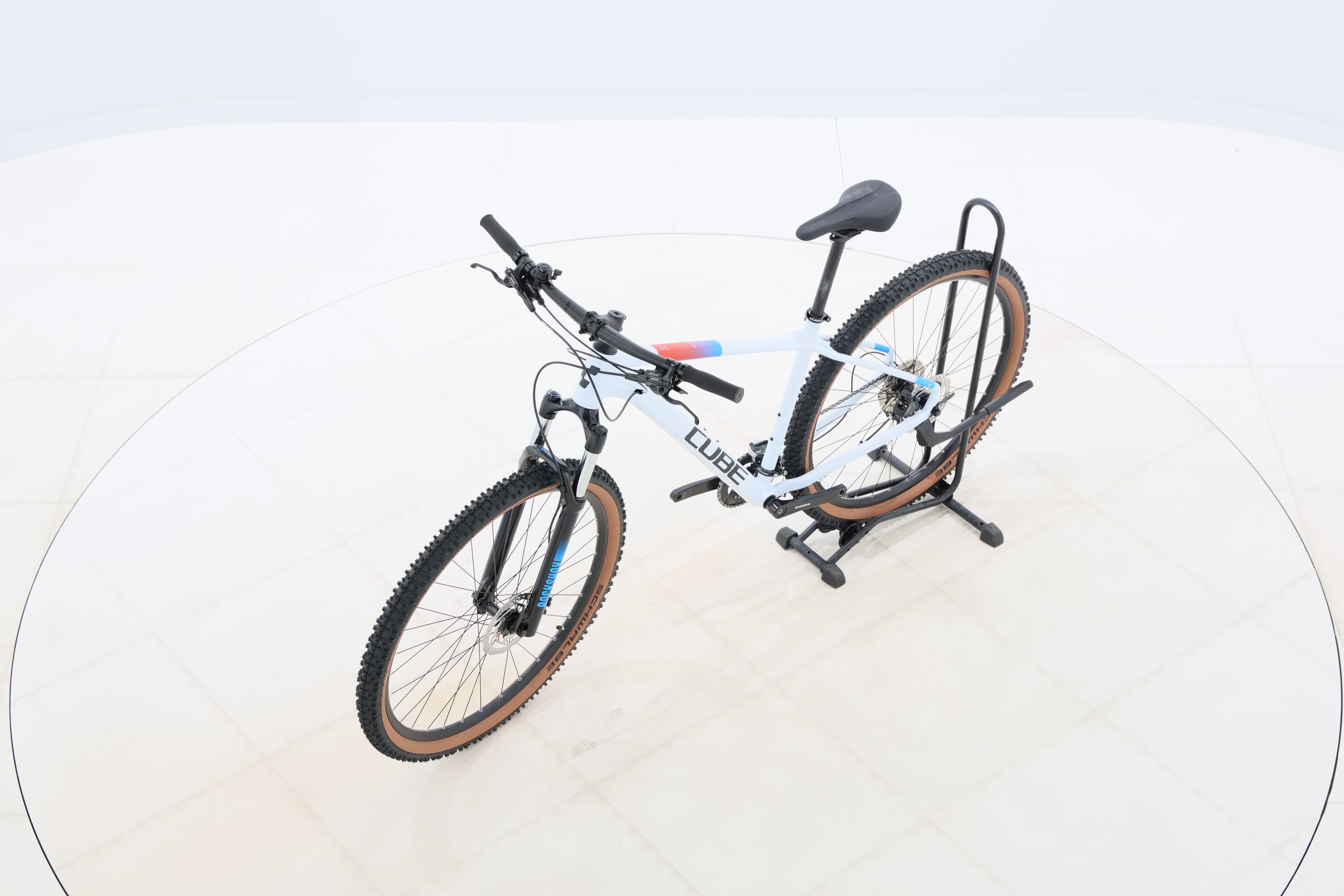 03b65bcc-c28b-43c9-8460-0923890ce536