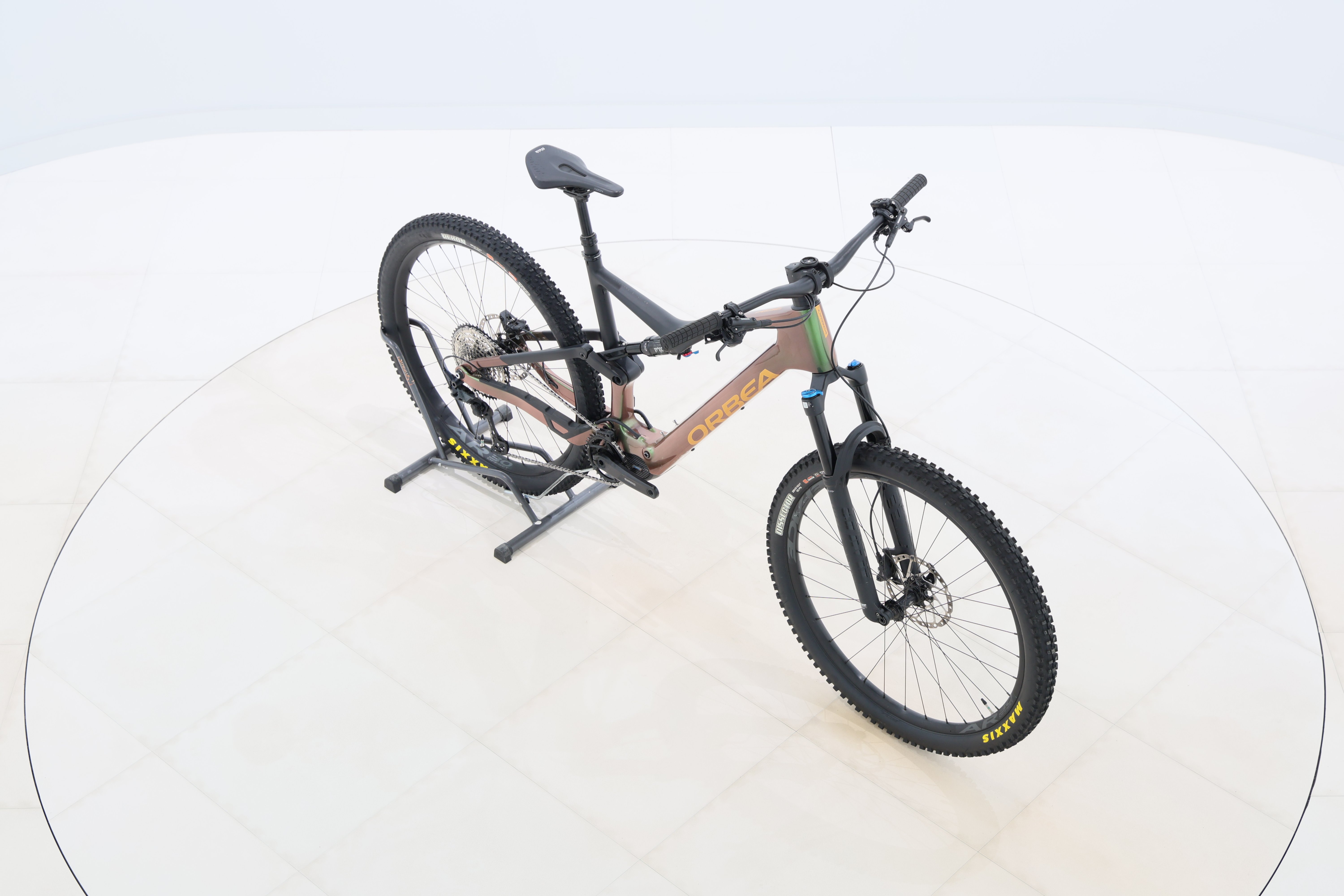 ea645c81-3db9-4020-9f23-d8bad5c9a1ec