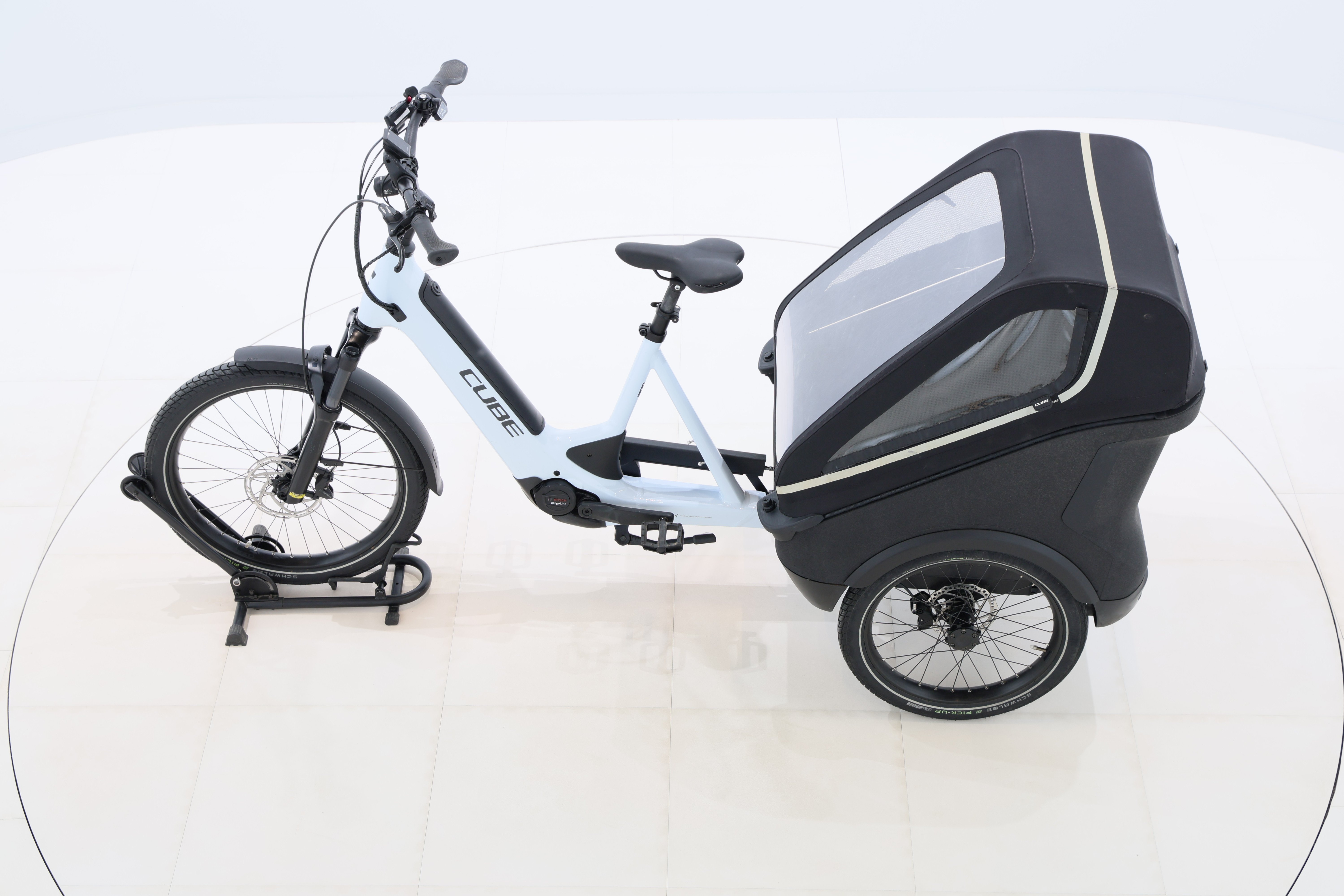 6fb7751f-82d4-470a-a0d8-8eb272616049