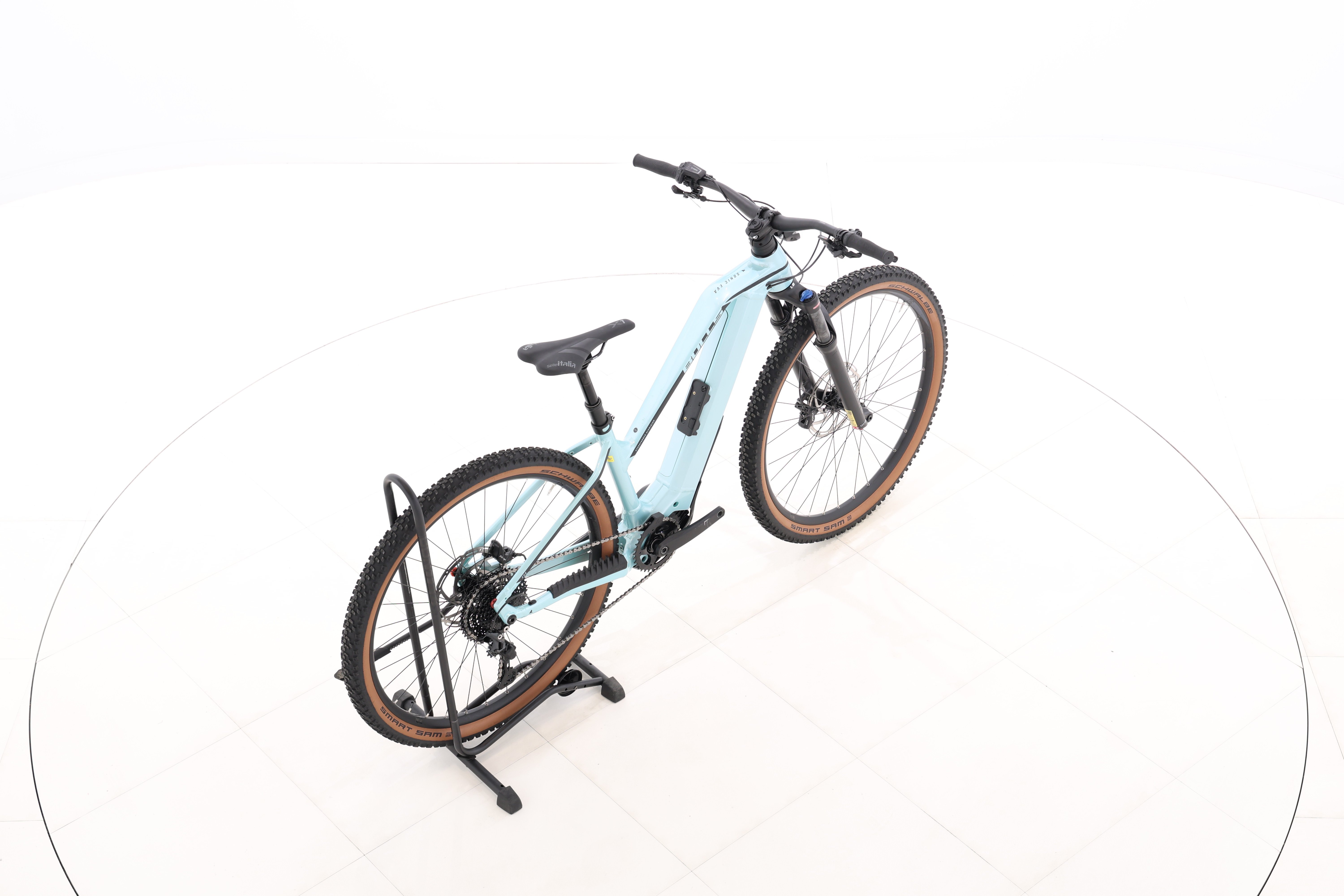 7c640156-f2fc-4d1c-b2d0-c73b09629a18