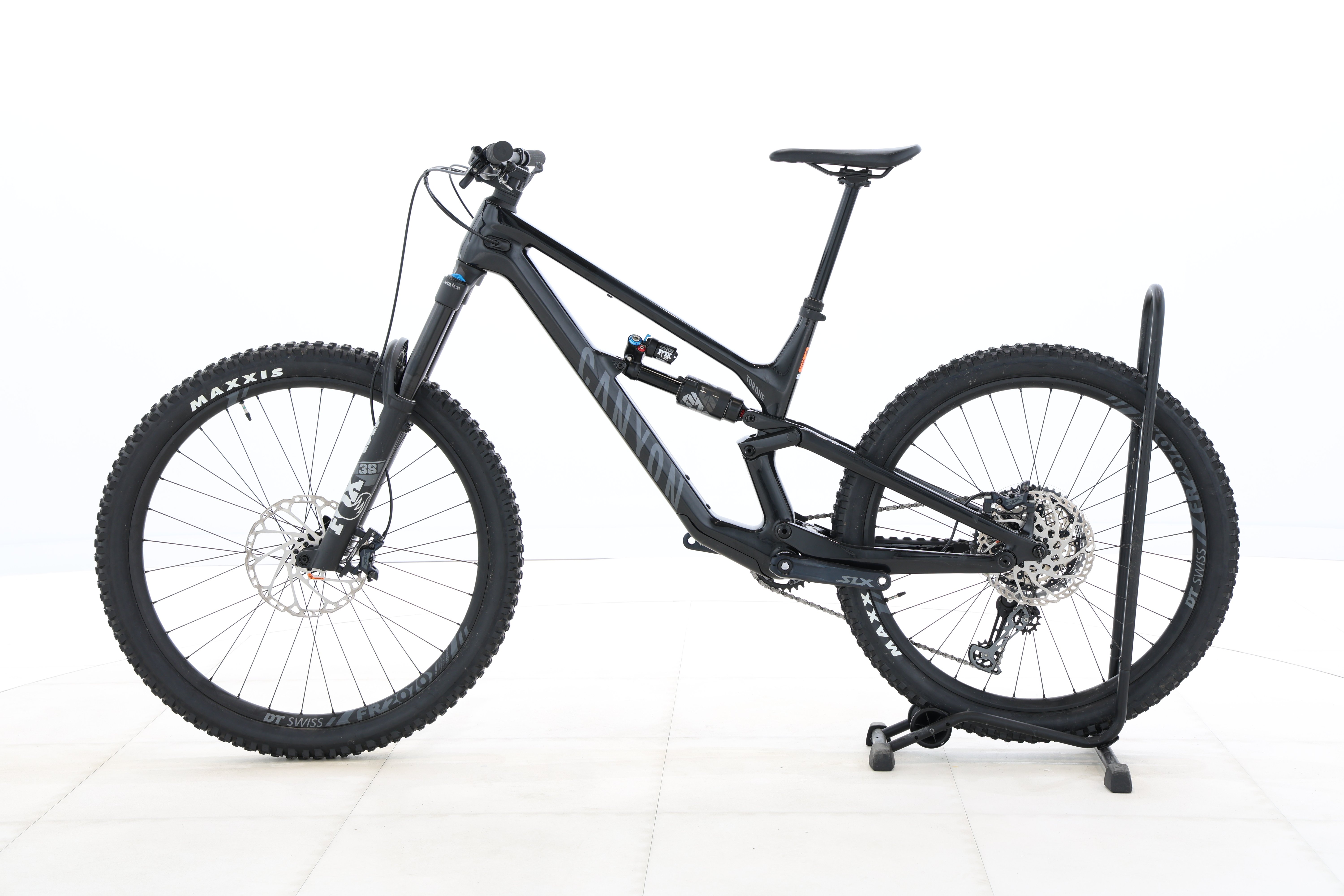 6b995e62-d584-4b2b-8399-a48f47dc9831