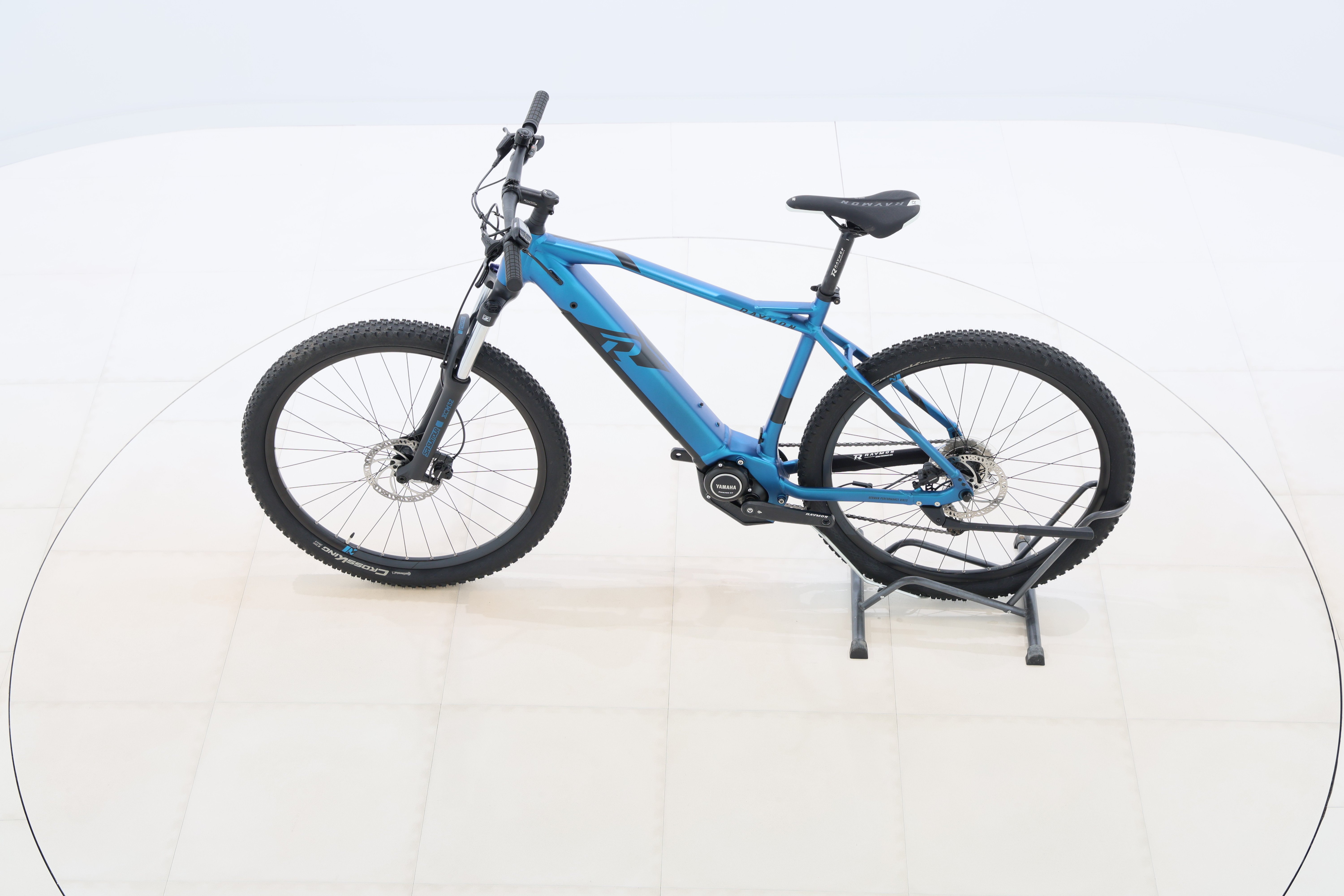 f2923389-5188-47f4-9046-759b29cd8de3