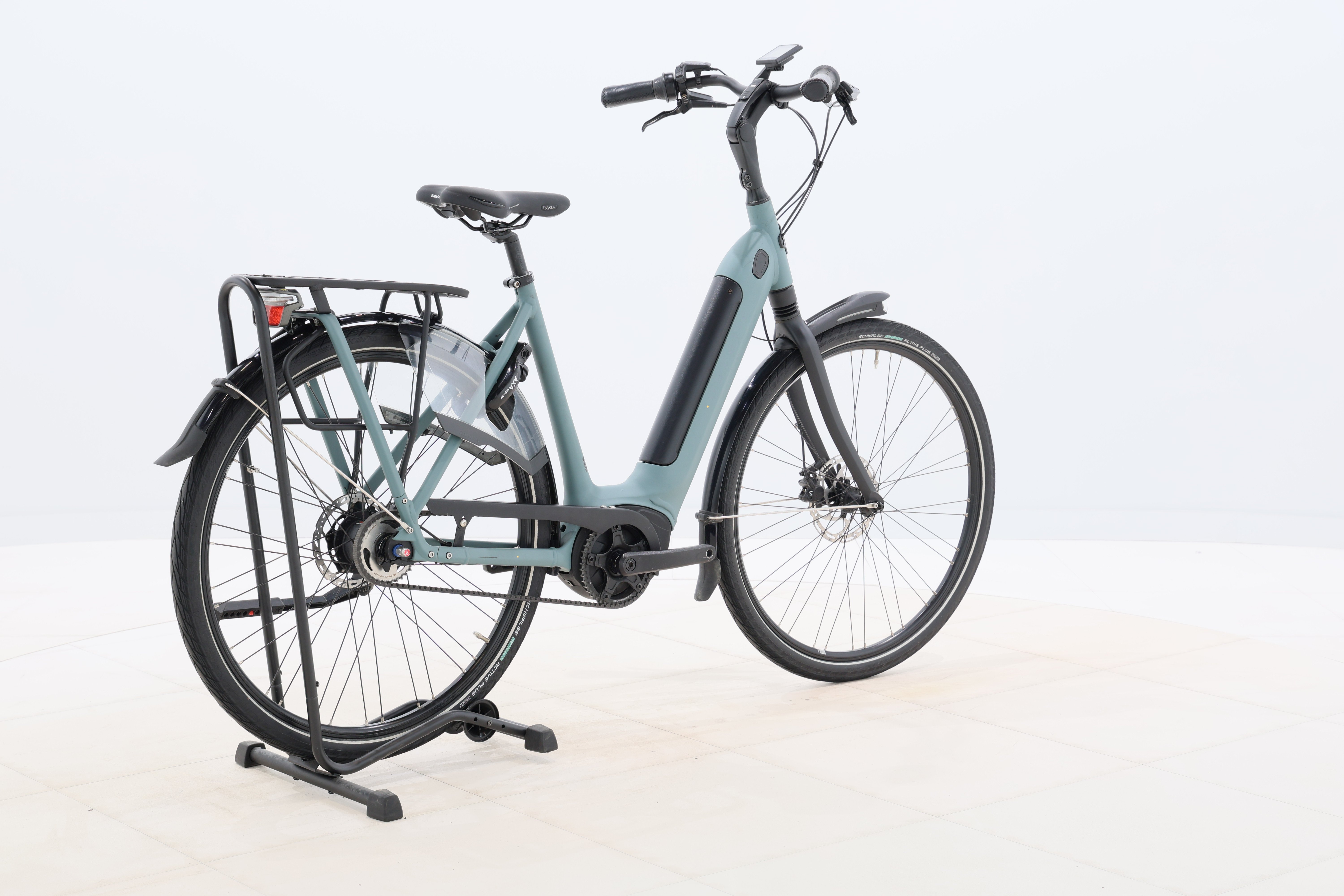 f6e8110e-a70b-4928-aa9f-ff9434a4a7de