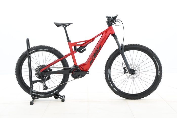 KTM MACINA KAPOHO 7973 2022
