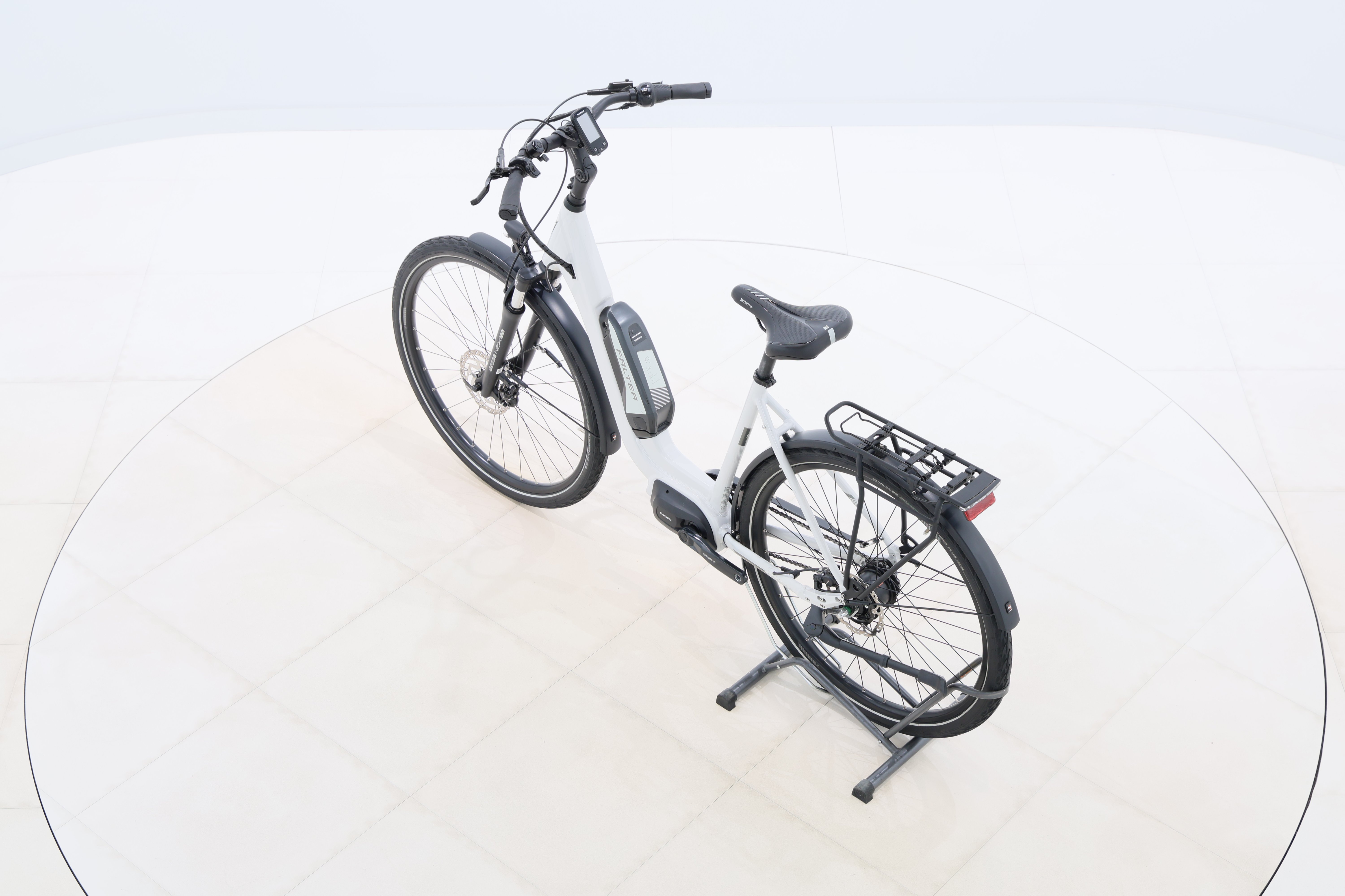 b6eded39-b492-4796-a7ee-11b2f8581687