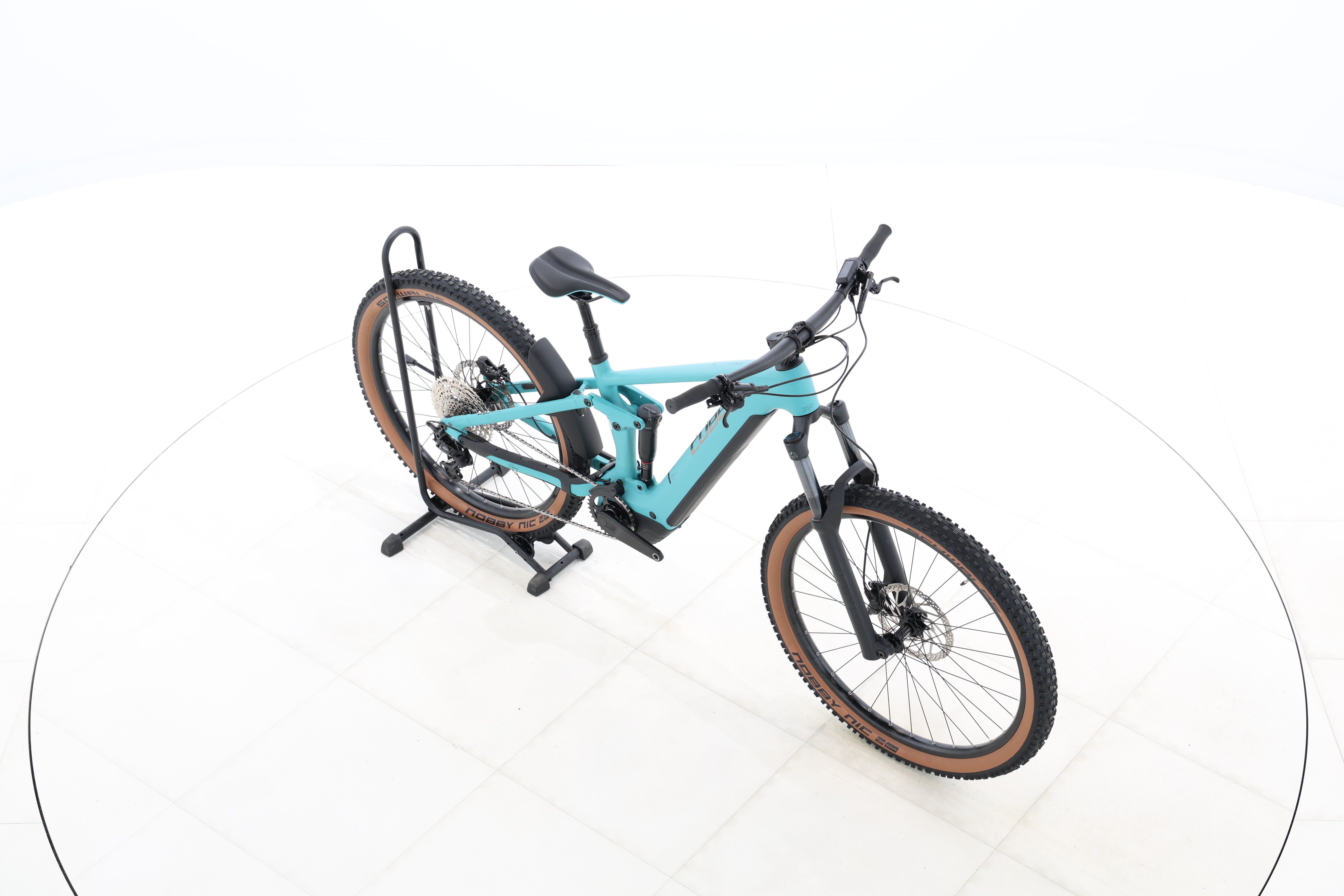 cf020642-3485-400a-b97d-d39cd4b6940f