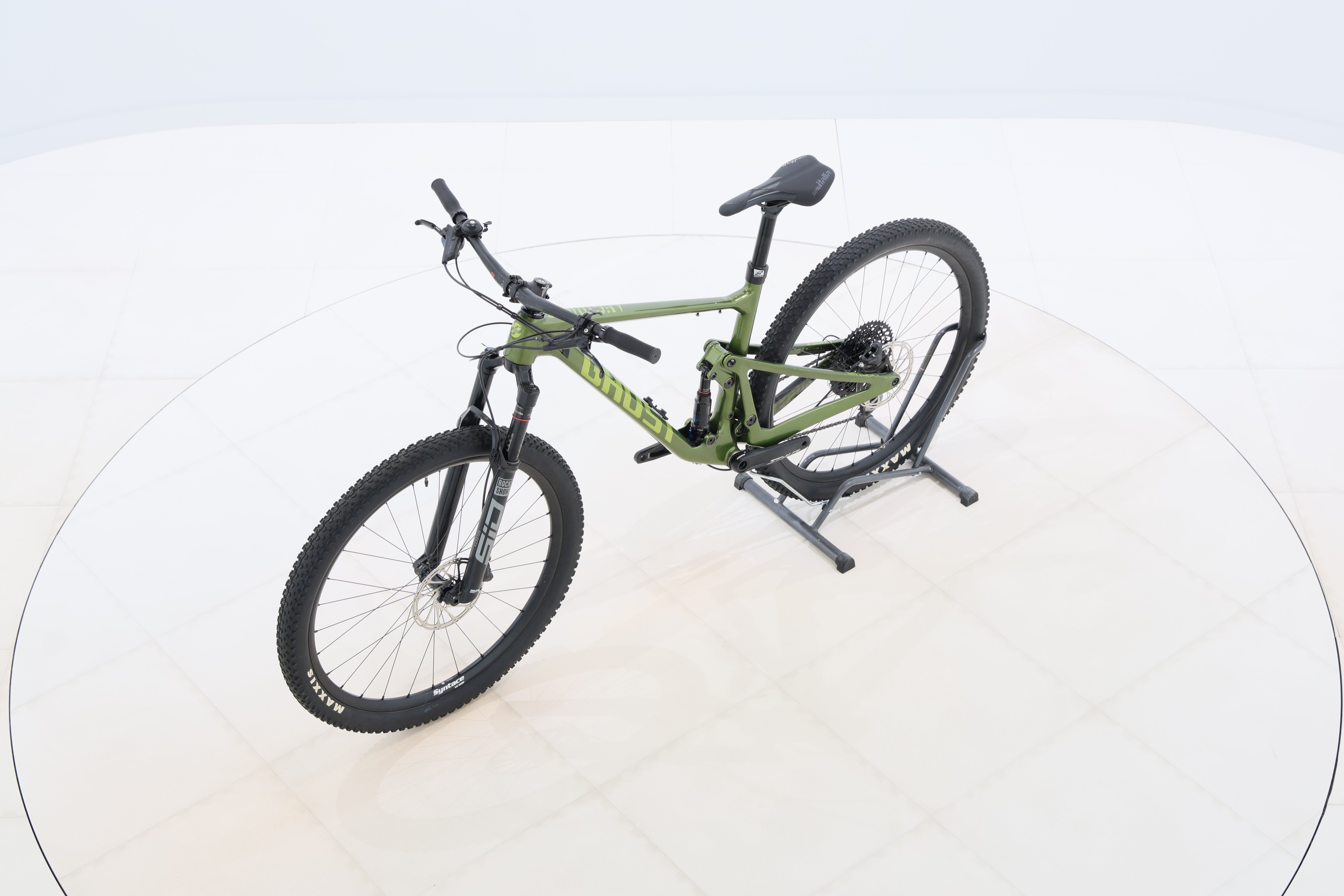 70c97281-d849-4ce6-853b-9046070c5844