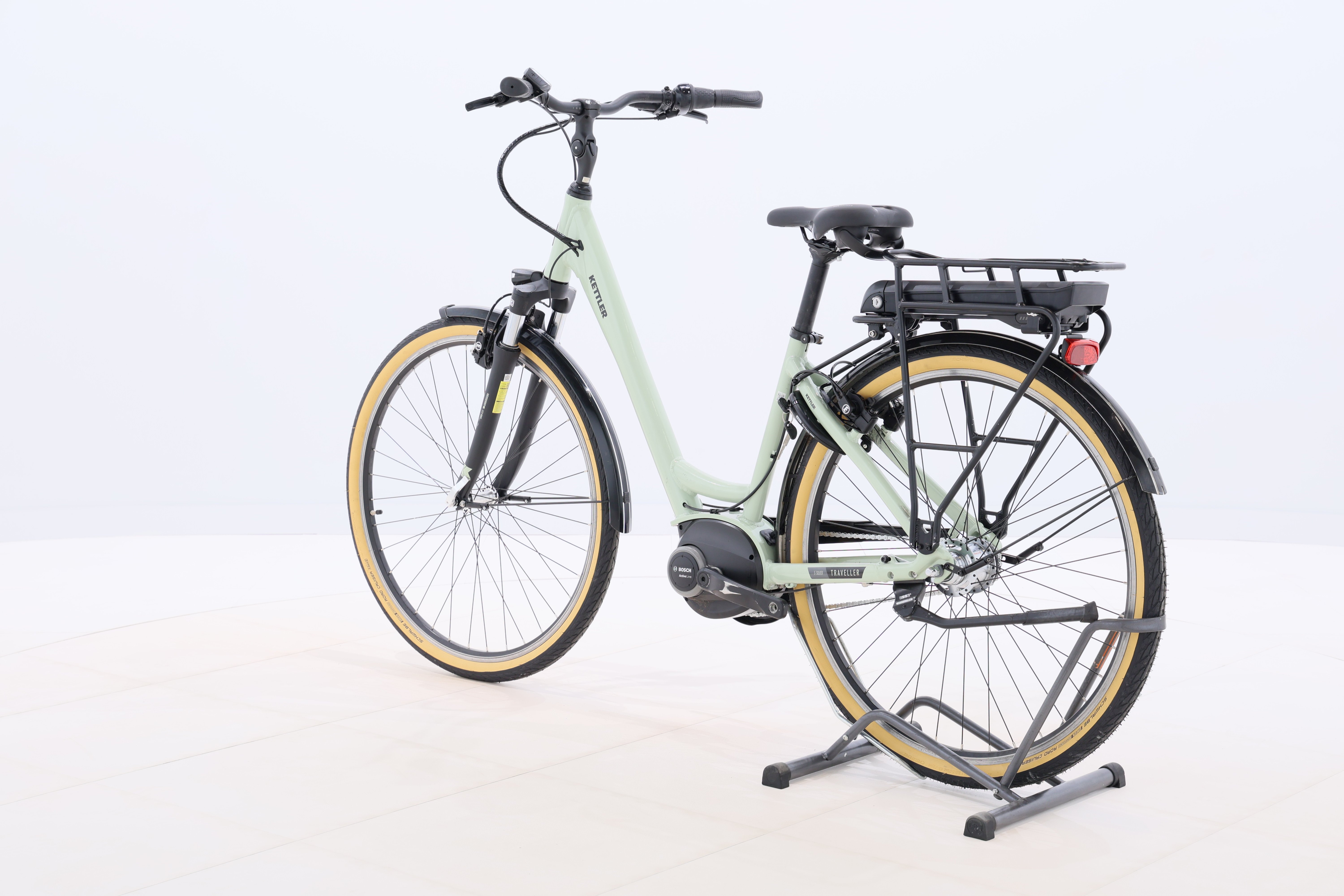 571c8942-4181-4df2-a6fd-2c737cffb367