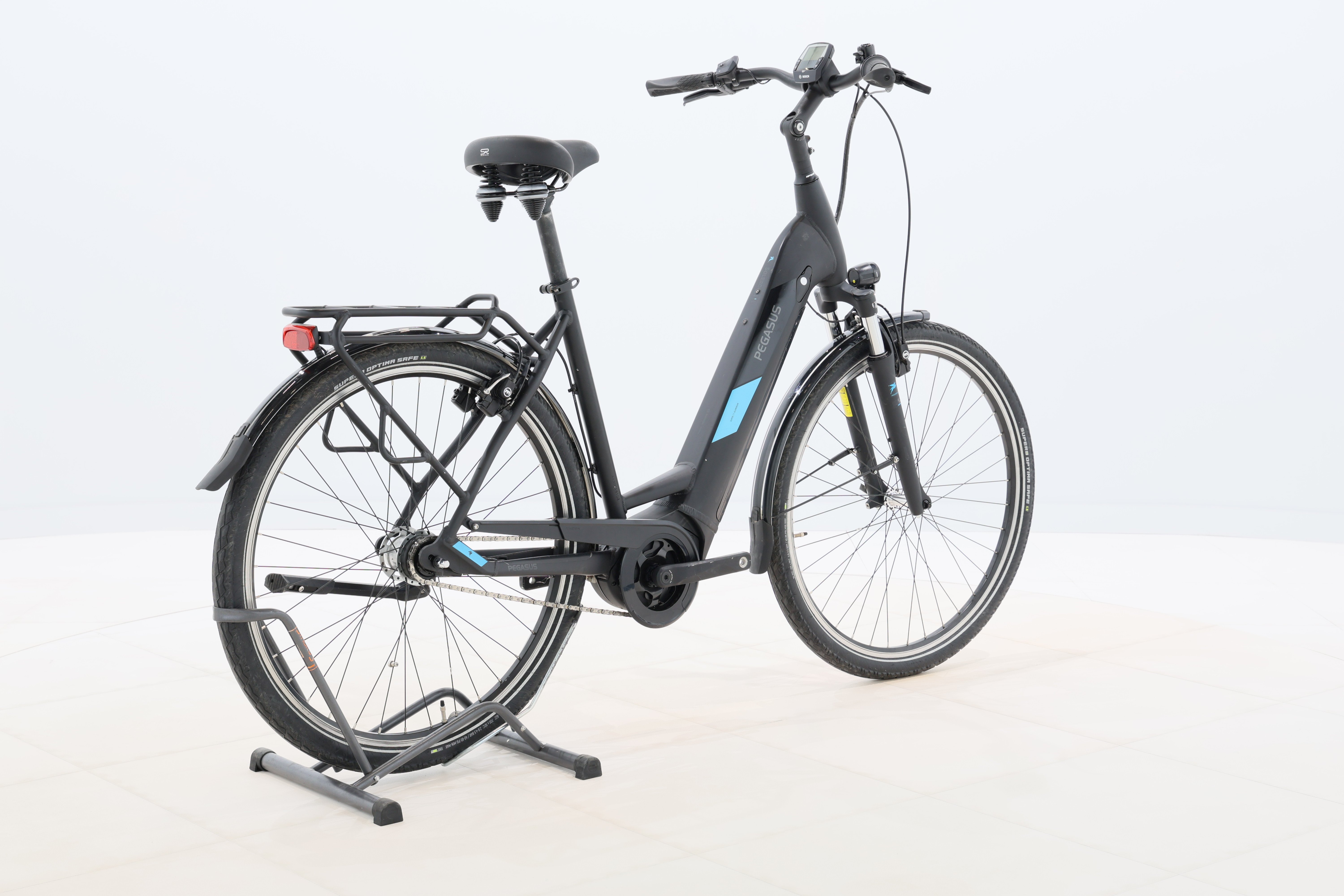 80879390-878d-4bd8-87d3-a89177c71b76