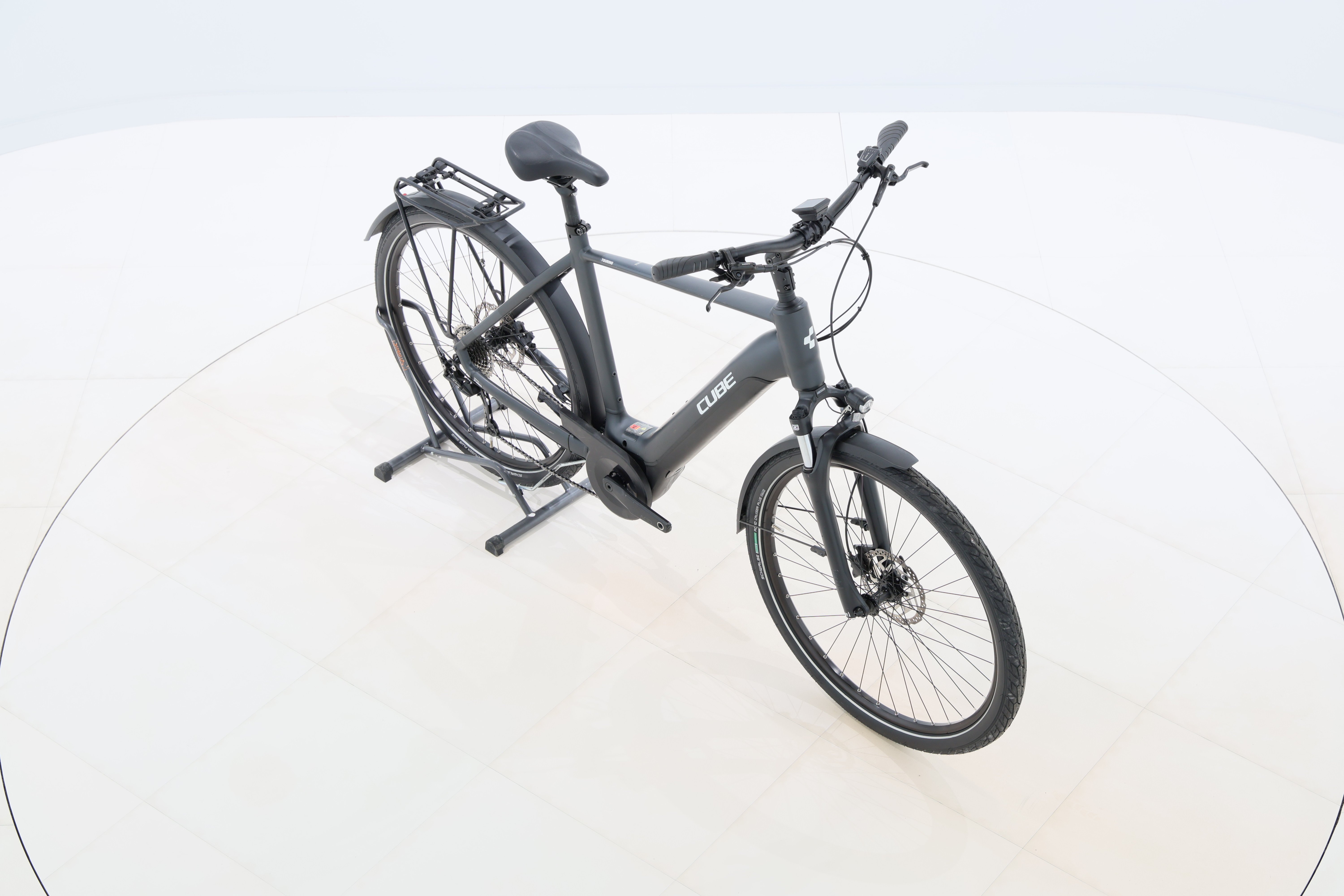 c33f692e-fc07-47a7-9585-4878791967f2