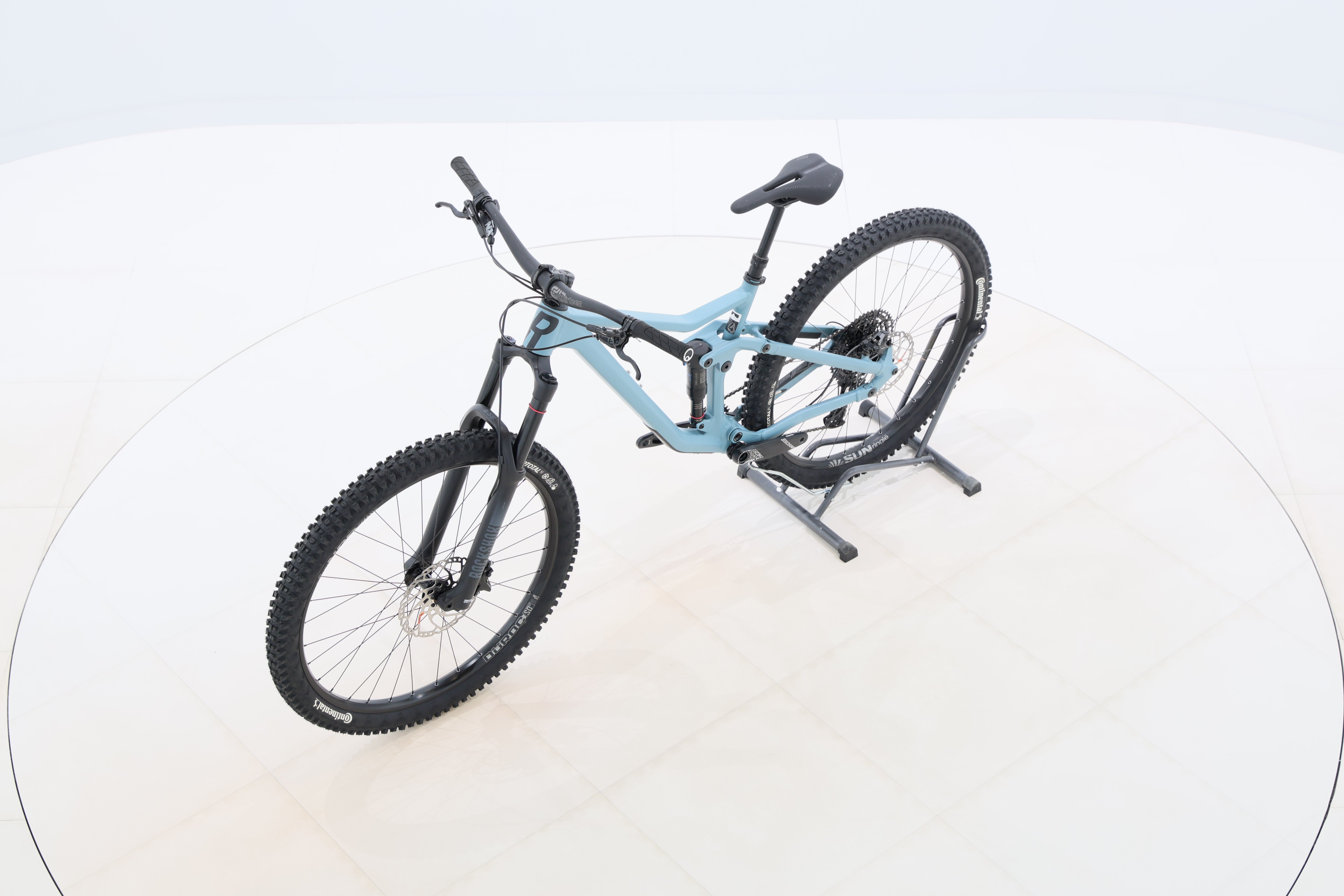 bc138b7a-7082-421a-bb72-a2e5f98404f9