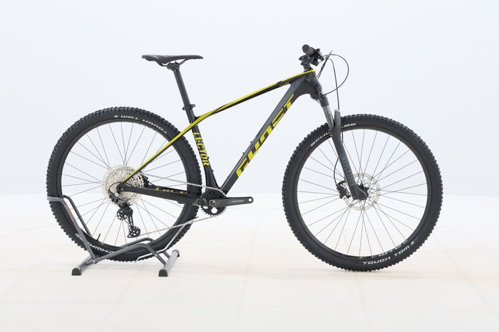 Ghost Lector LC 2022