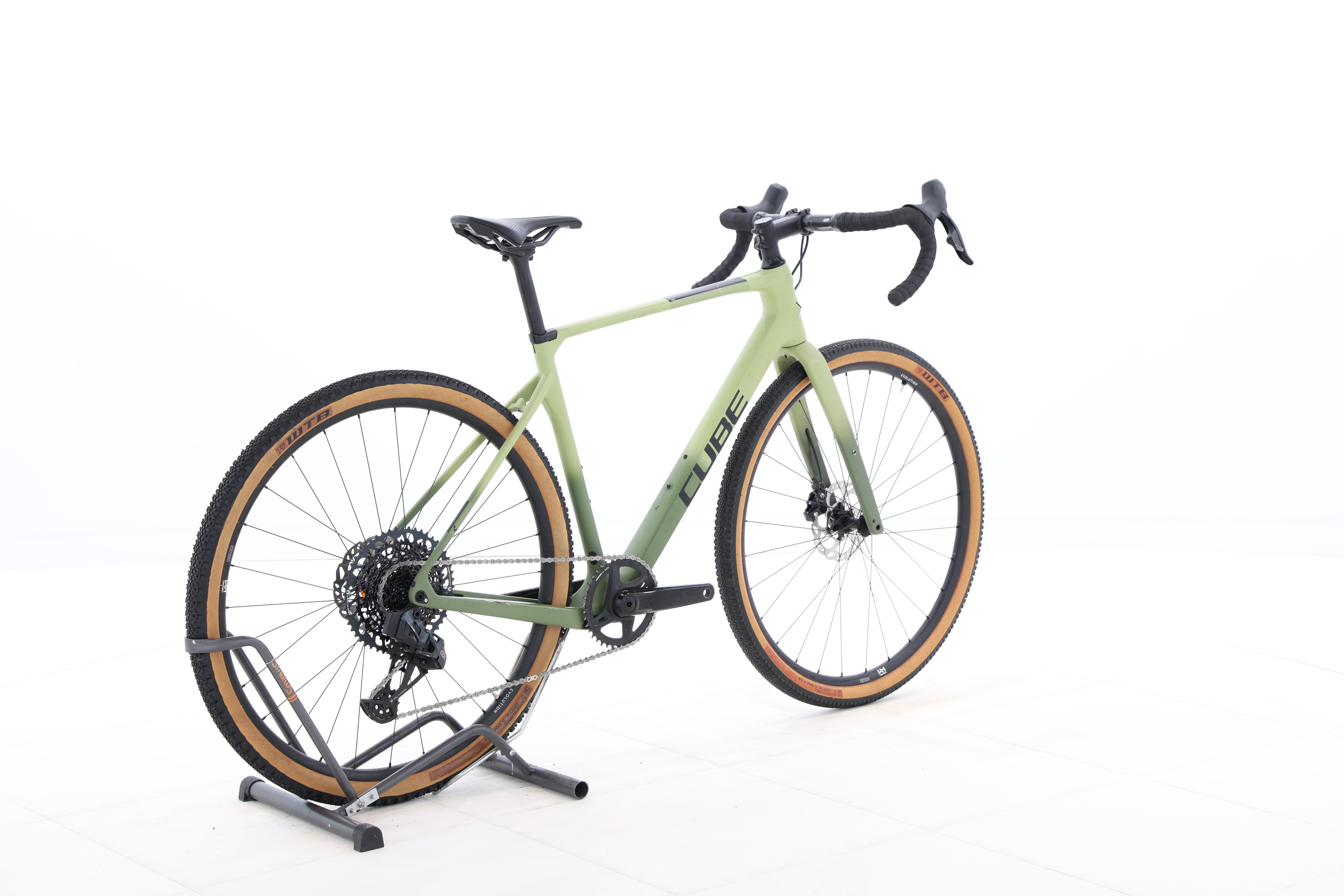 4a6e65d2-a839-450e-bb5f-b1e28ca233fc