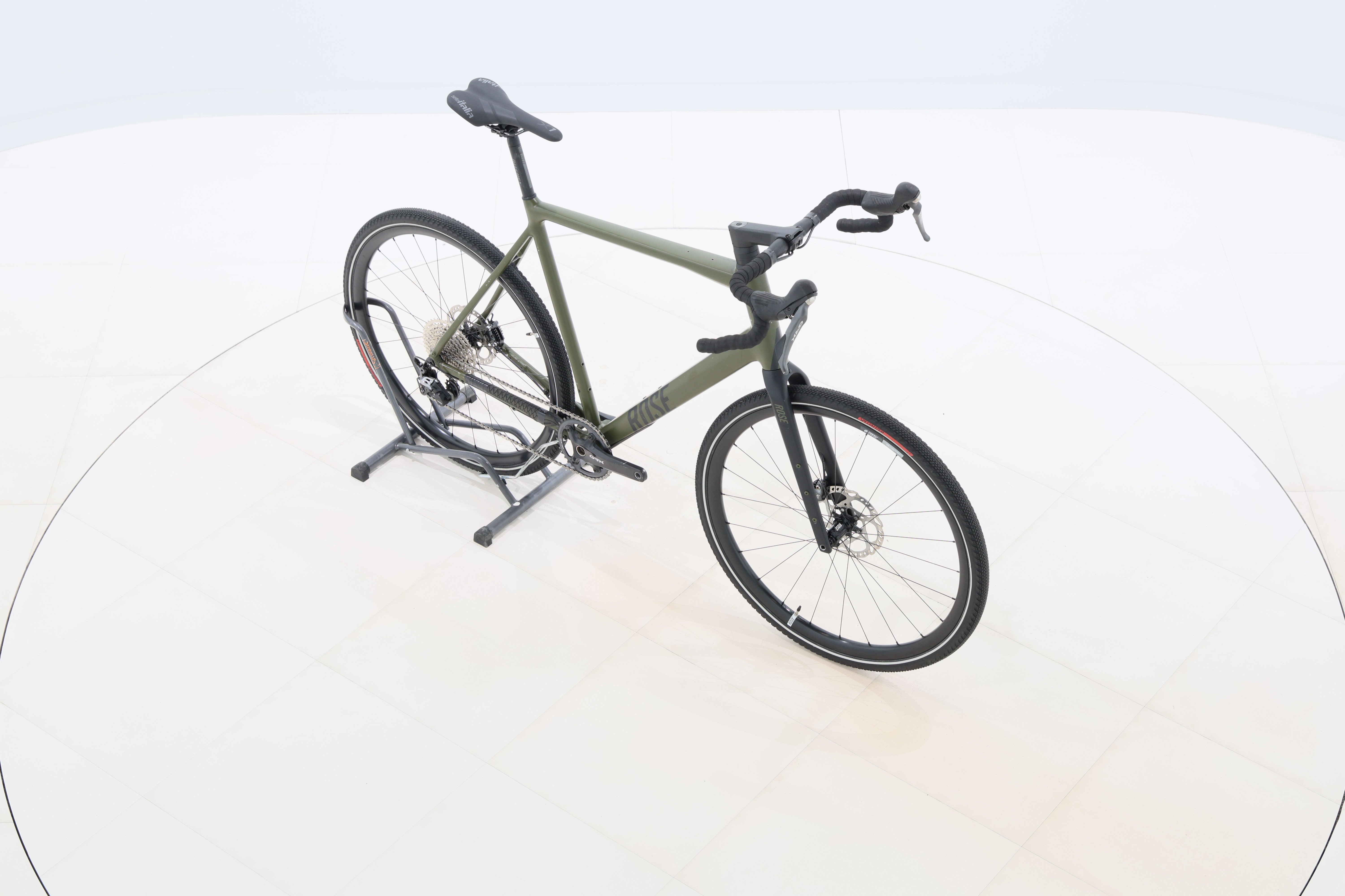 21f55a37-f03b-4361-8c3e-25b997aa64ec