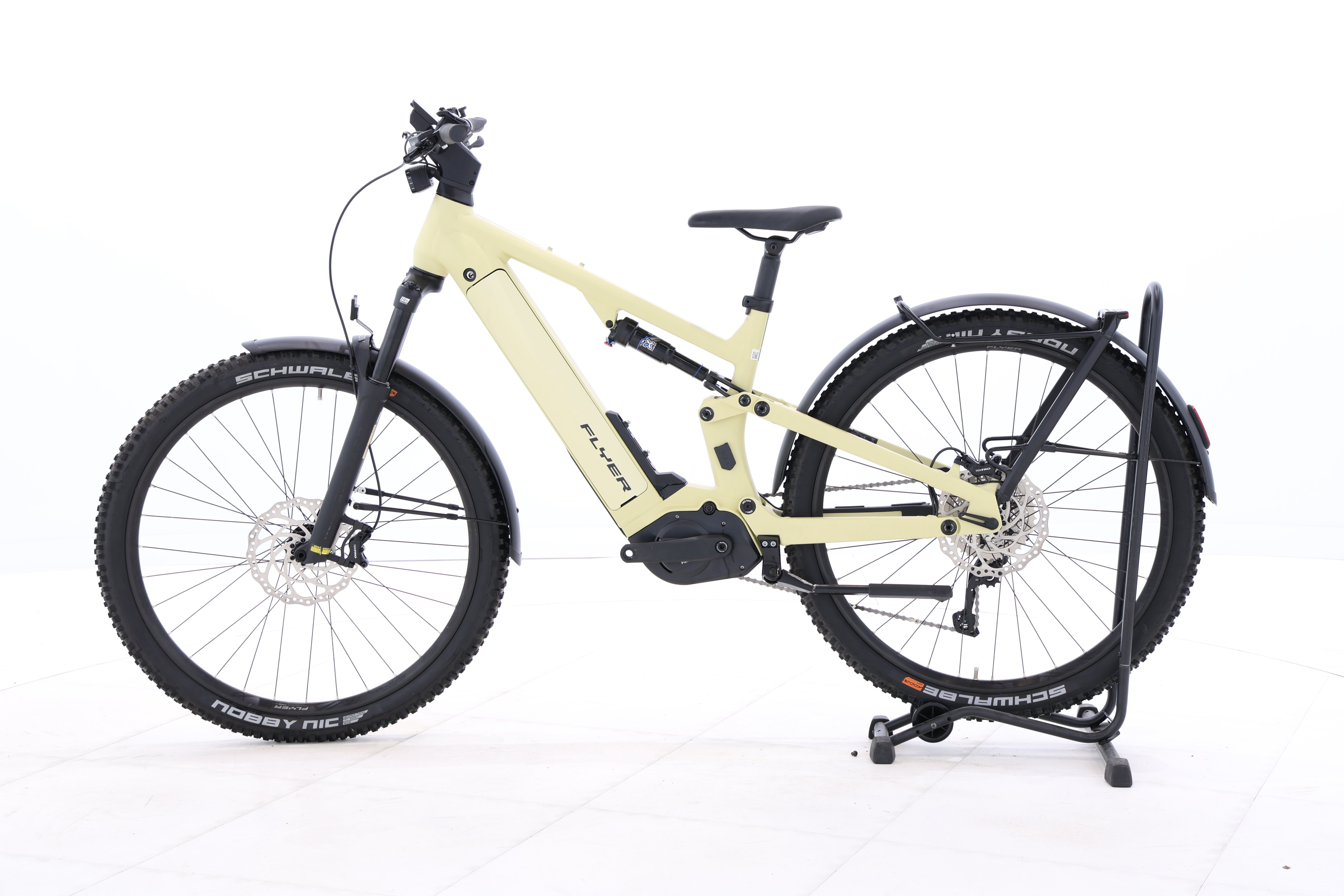 8c0549f5-ef21-4b55-b2d9-134e3e1bc11a