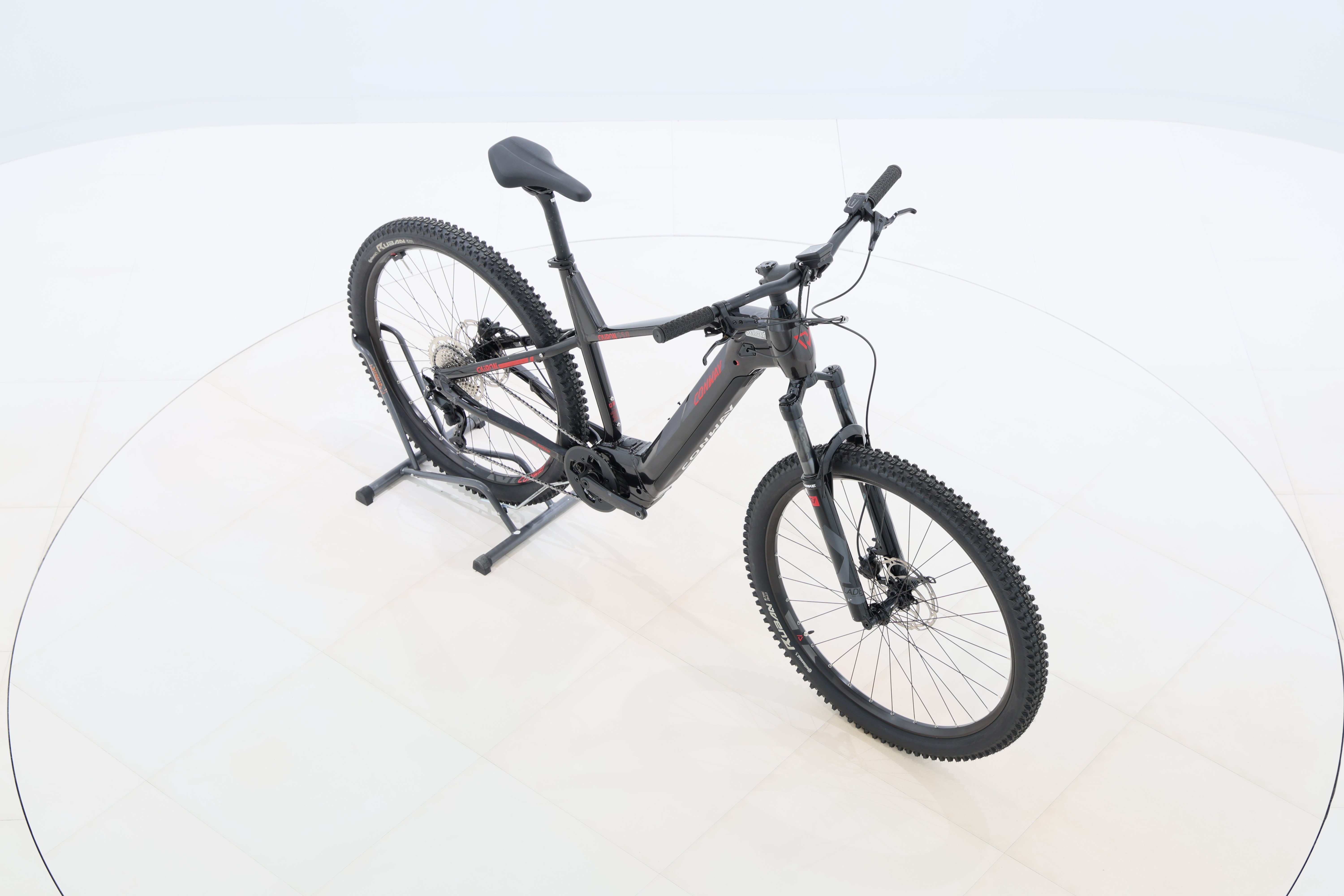 0dae6550-7b2b-4b84-819a-7abd392e2557