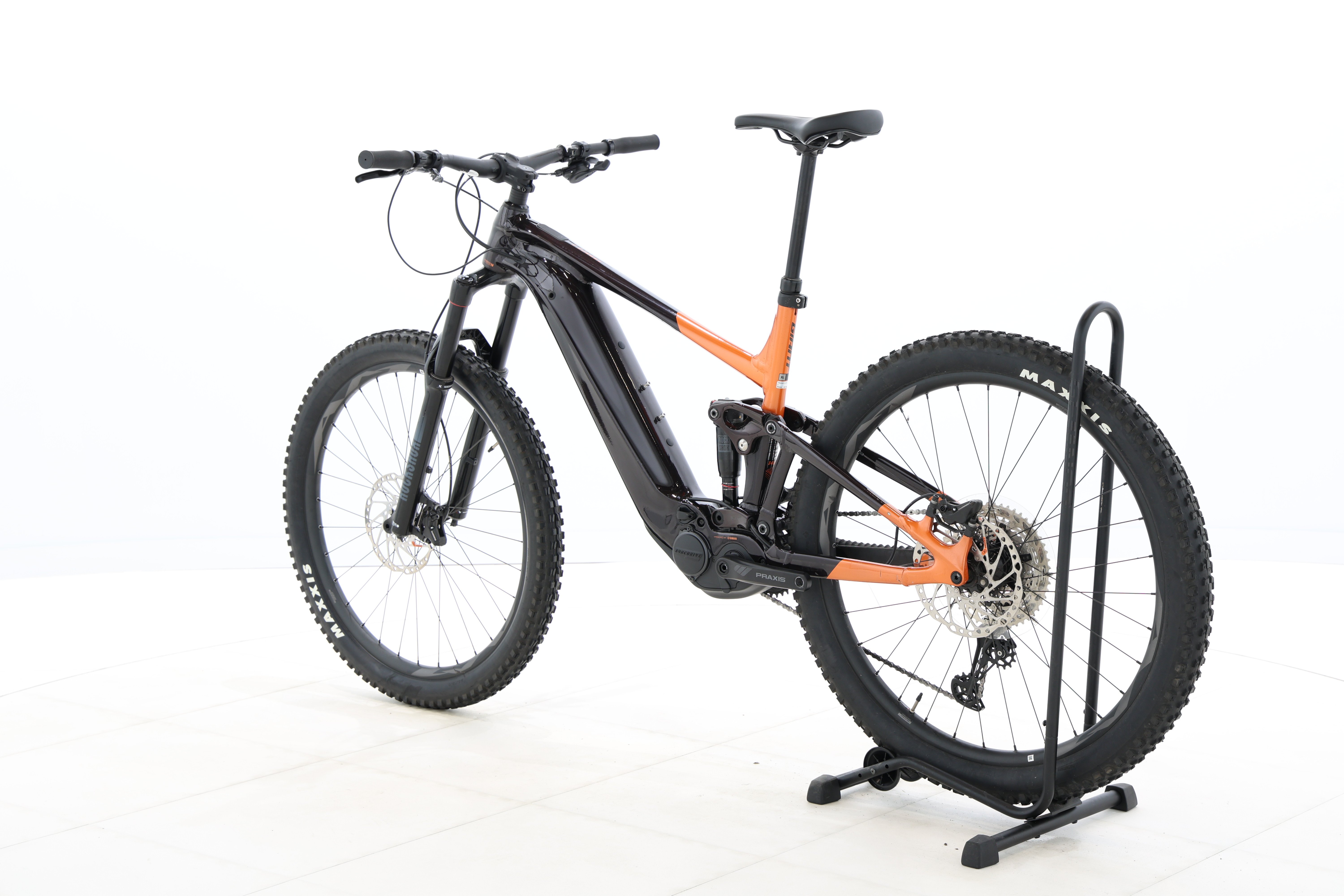 8d5b3092-e26b-4ec6-aaac-531984c29b92