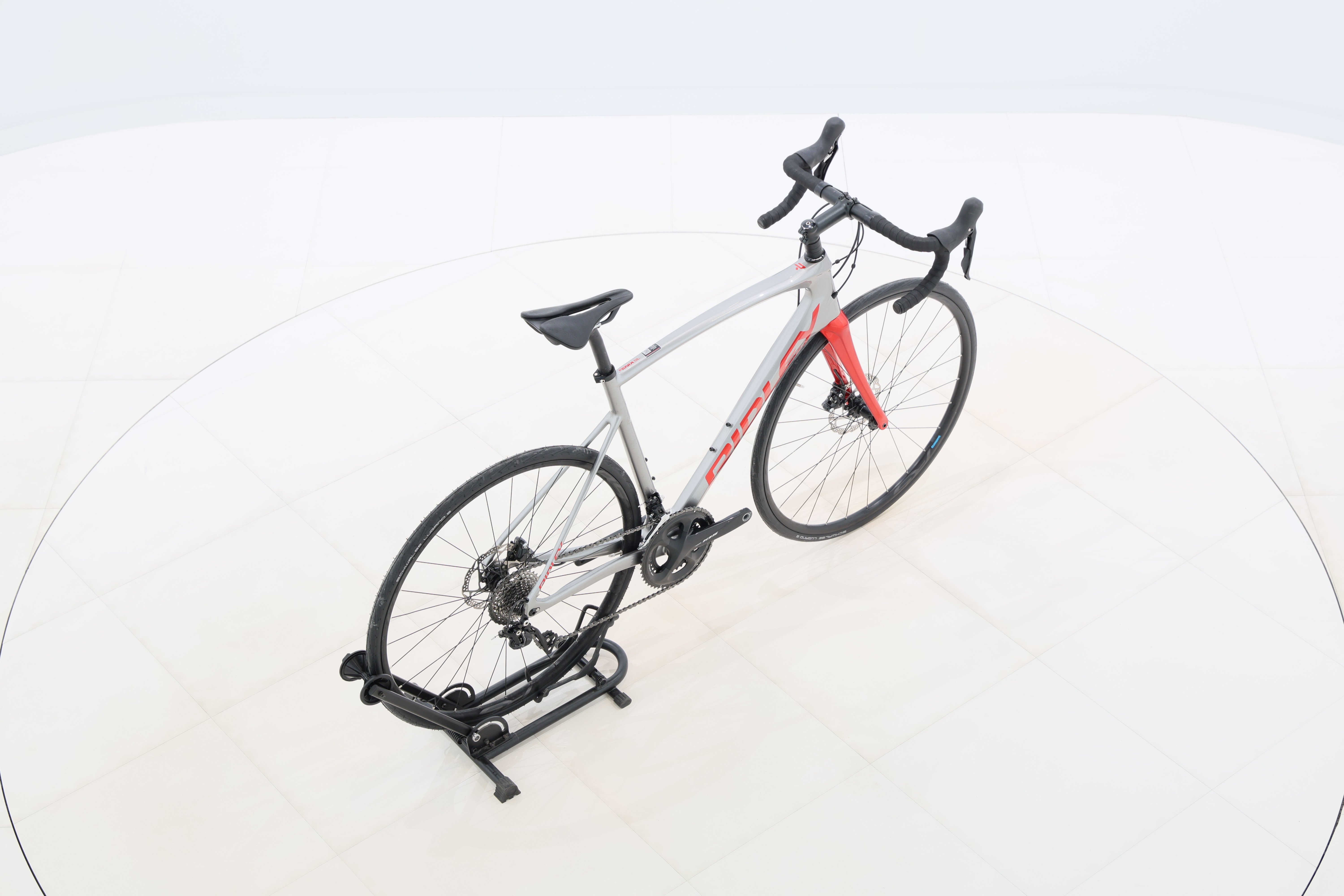 0fc86a88-ad39-4aca-bf0e-1b85aa8dee58