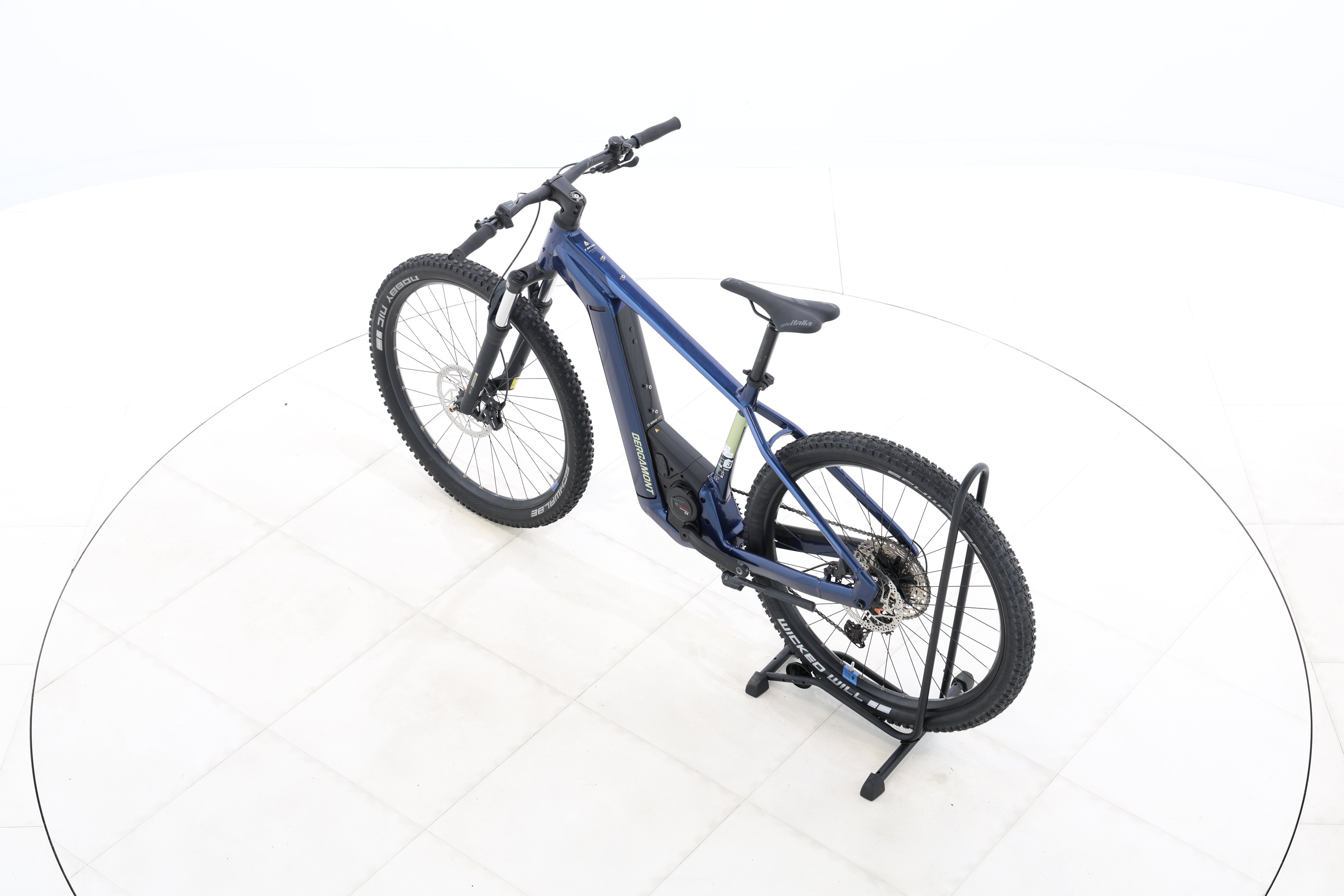 722ed2aa-d5a1-479a-84b8-0cb2986c49ed