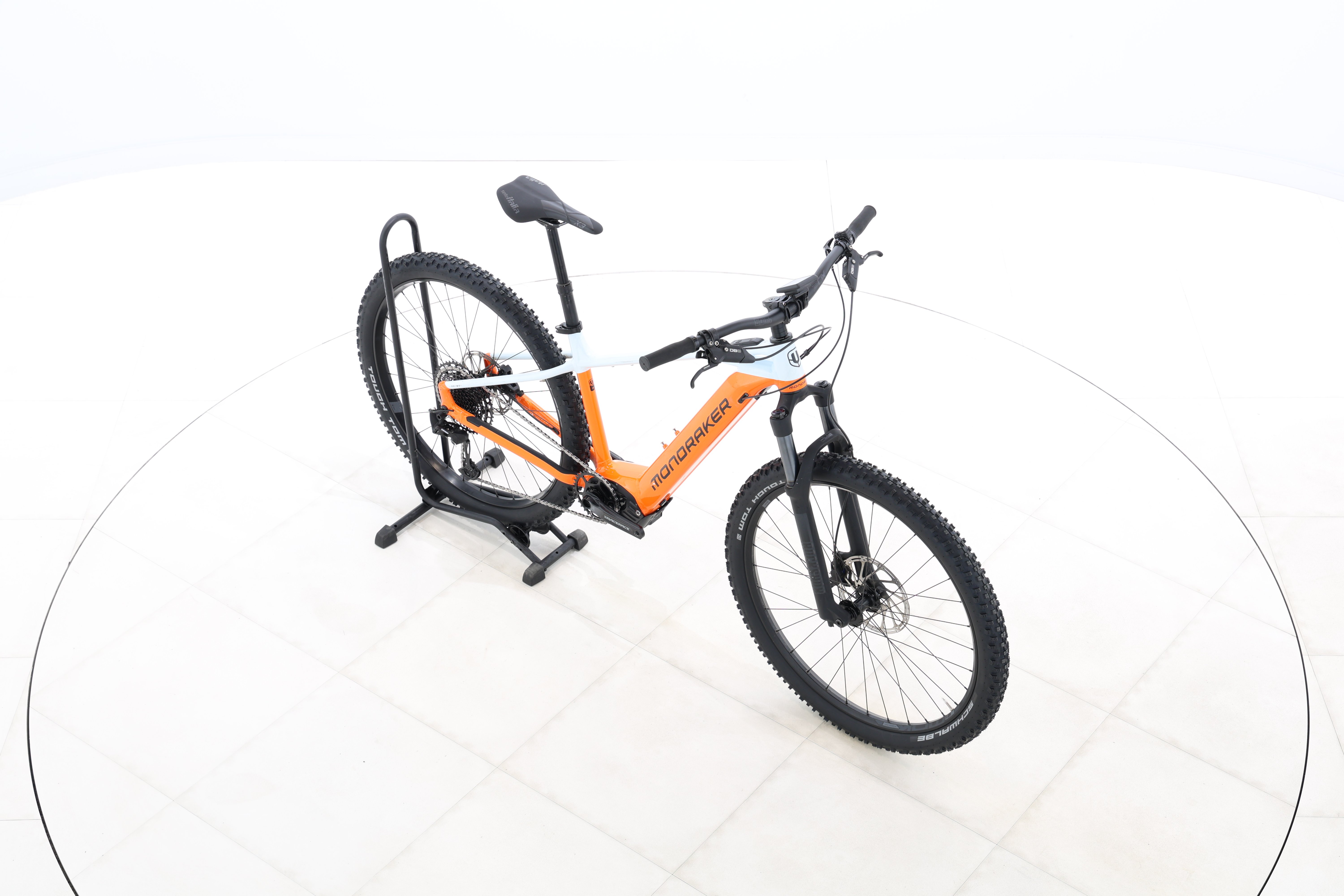 ad0b52d8-43a4-4ddb-af5f-9493daa648df