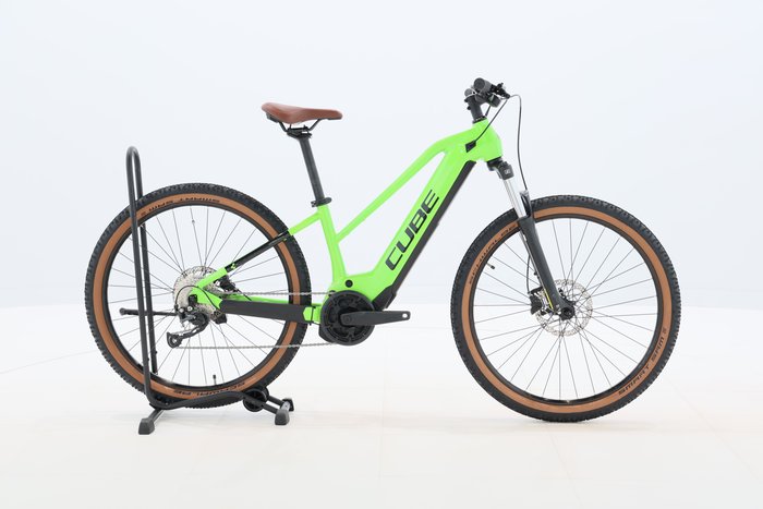 Cube REACTION HYBRID PERFORMANCE 500 2022