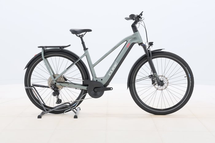 Cube KATHMANDU HYBRID PRO 750 2024