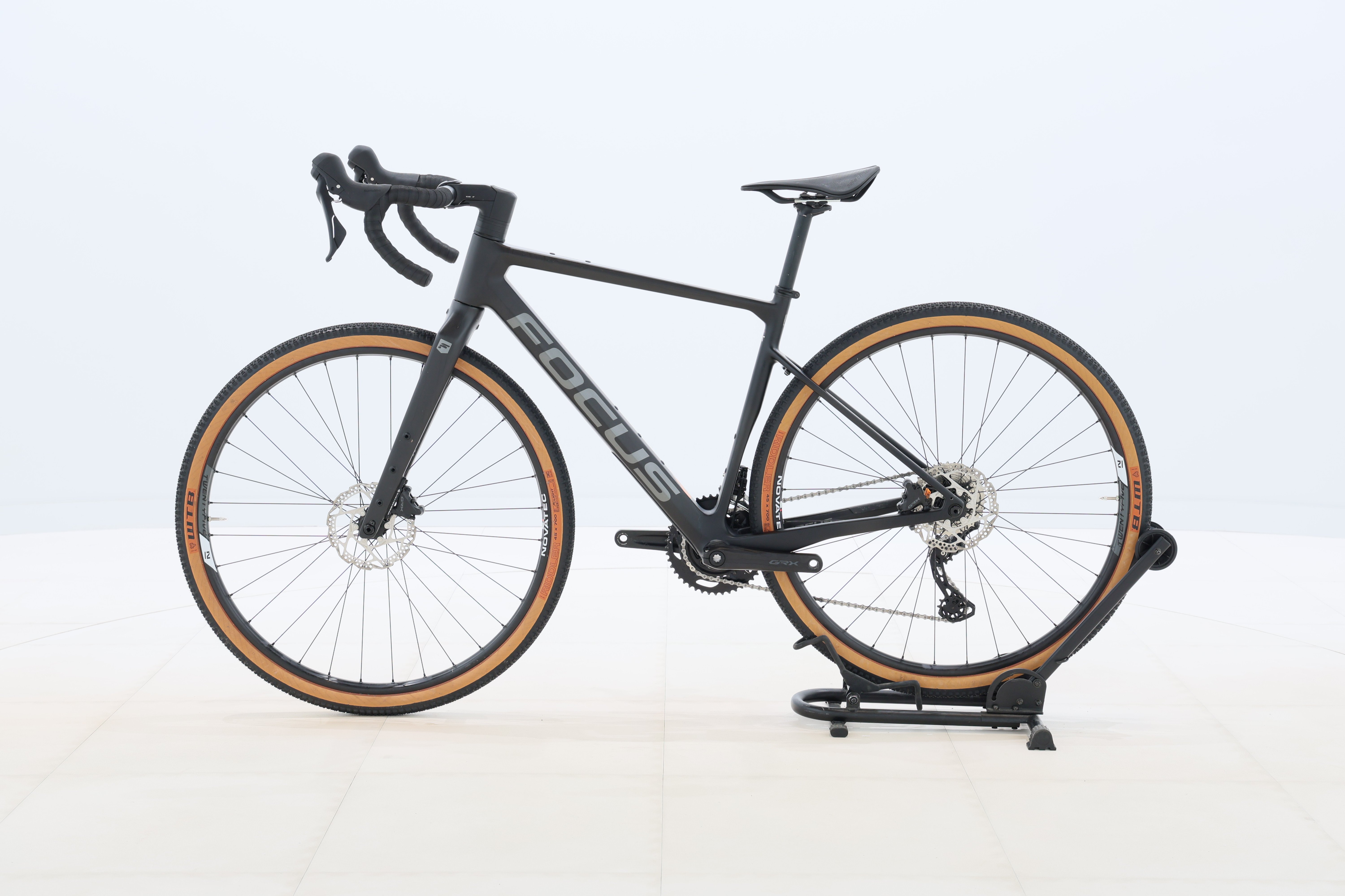 dfa70aa3-2c51-4367-83cf-71bcfbc70b47