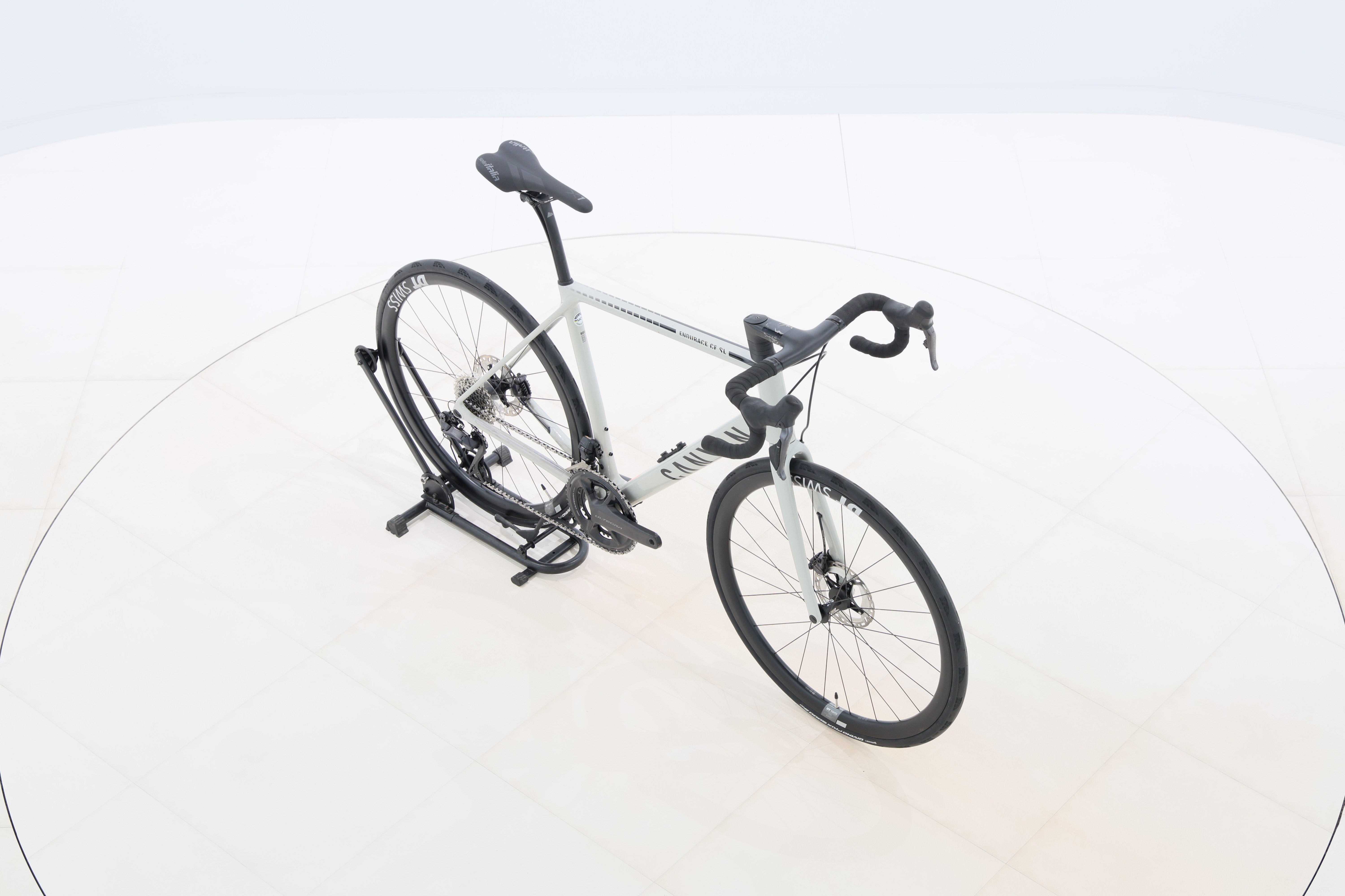 2a5e4393-d70f-439a-a57a-9b7b212b37a2