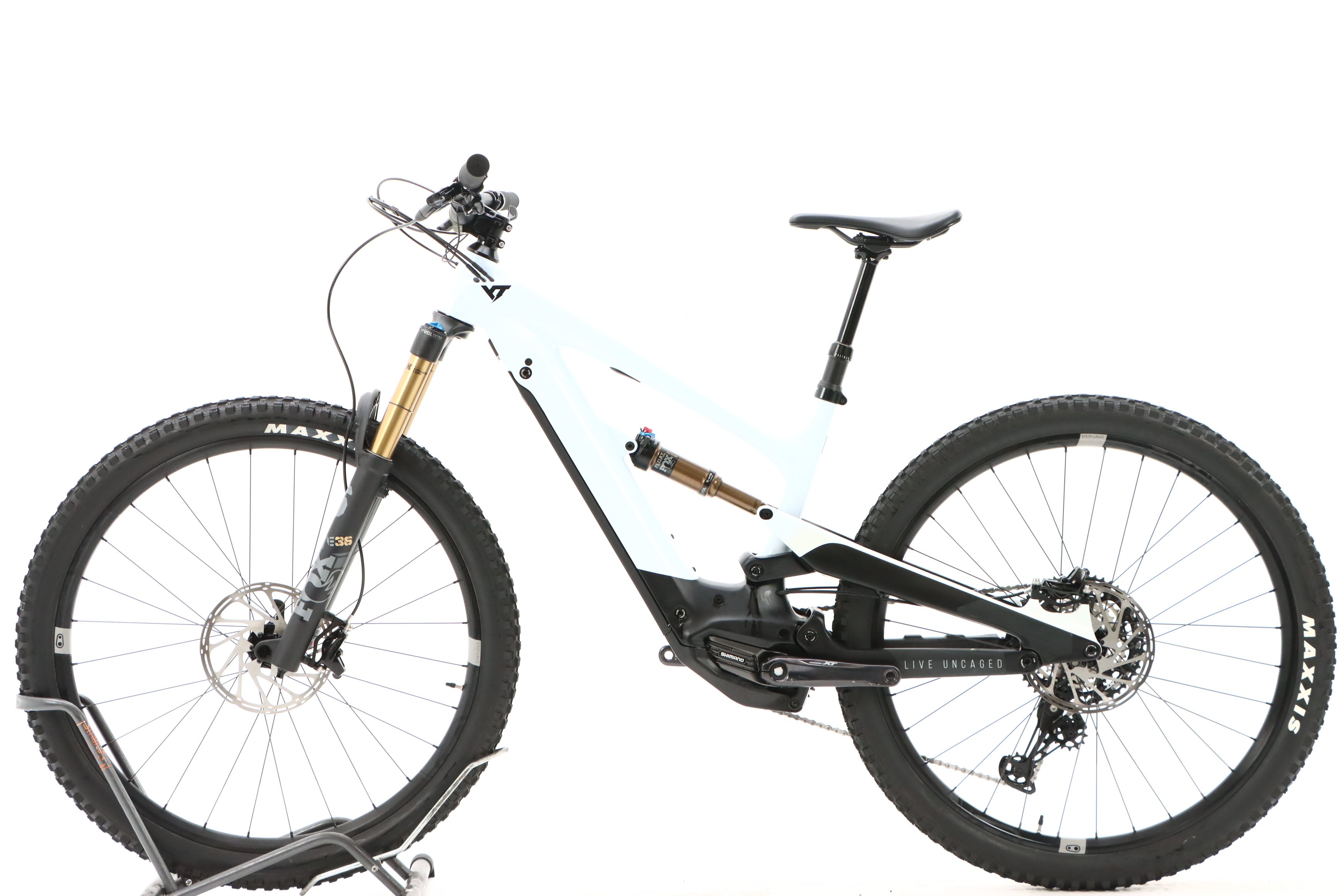 3293b048-2f14-4bcc-8c6a-c611a290d8eb