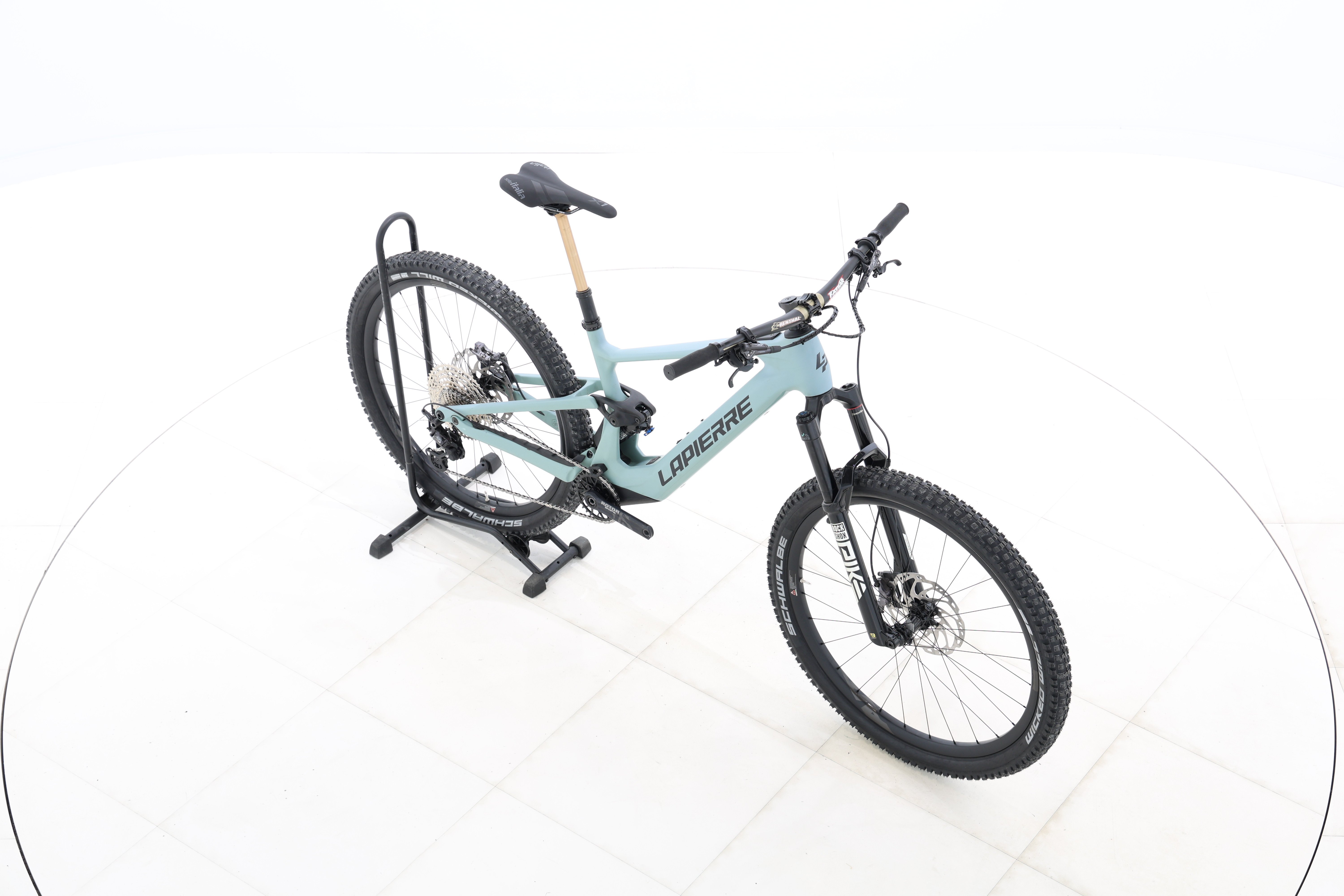 13b4bdca-f6fc-4546-b7a5-621f89642593